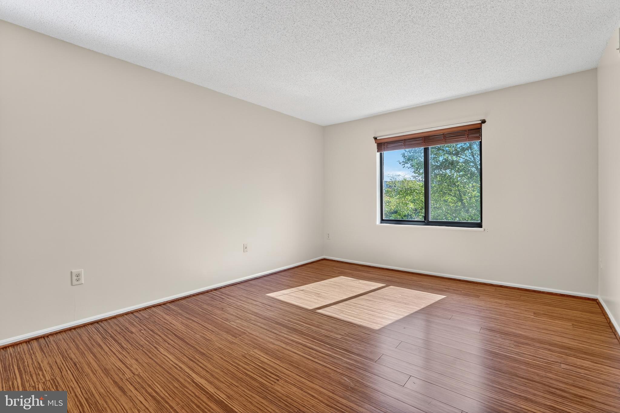 FAIRWAYS NORTH - Residential