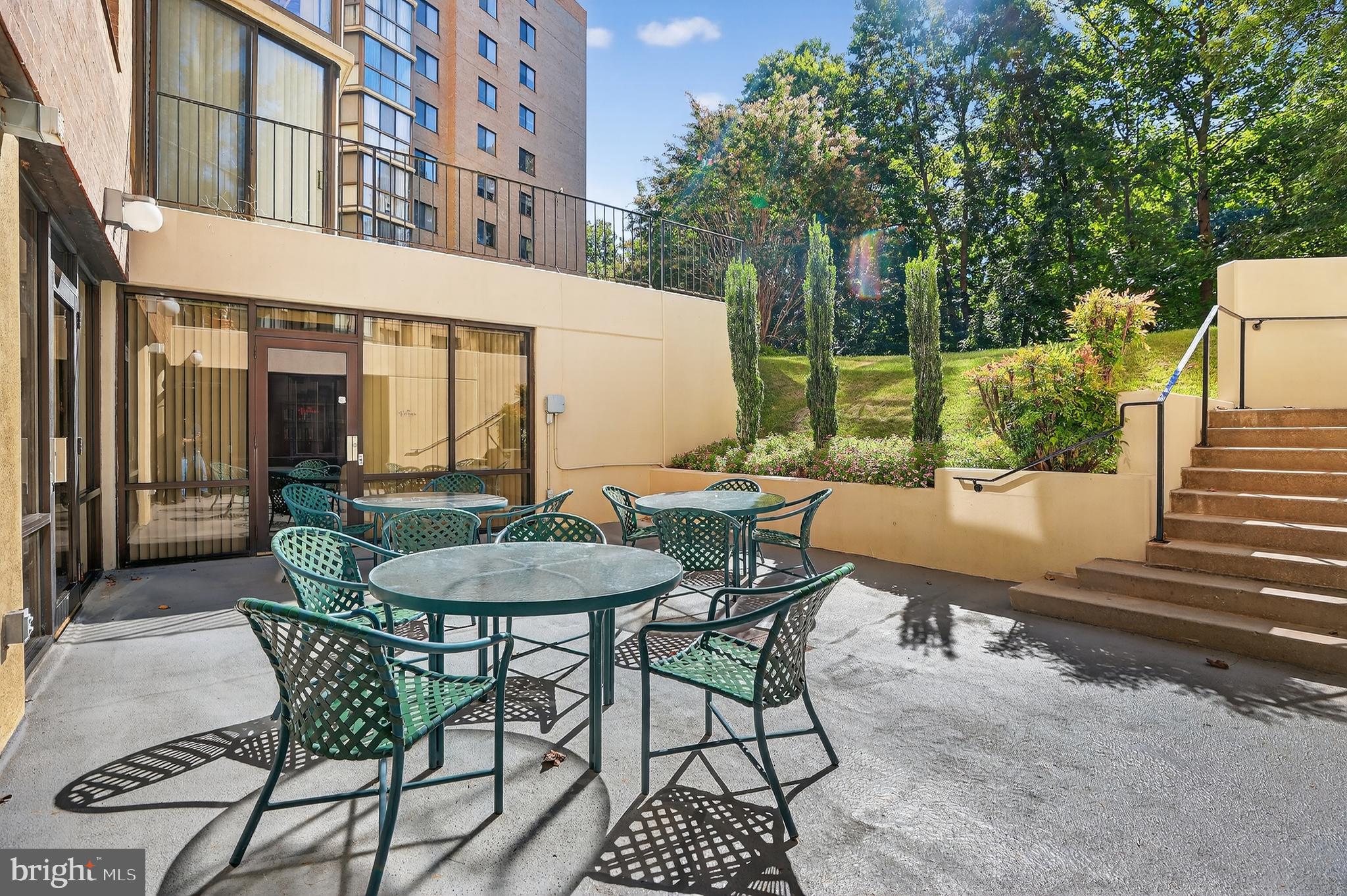 FAIRWAYS NORTH - Residential