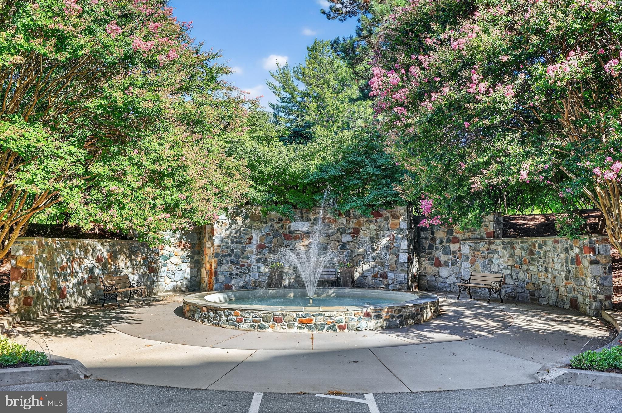 FAIRWAYS NORTH - Residential