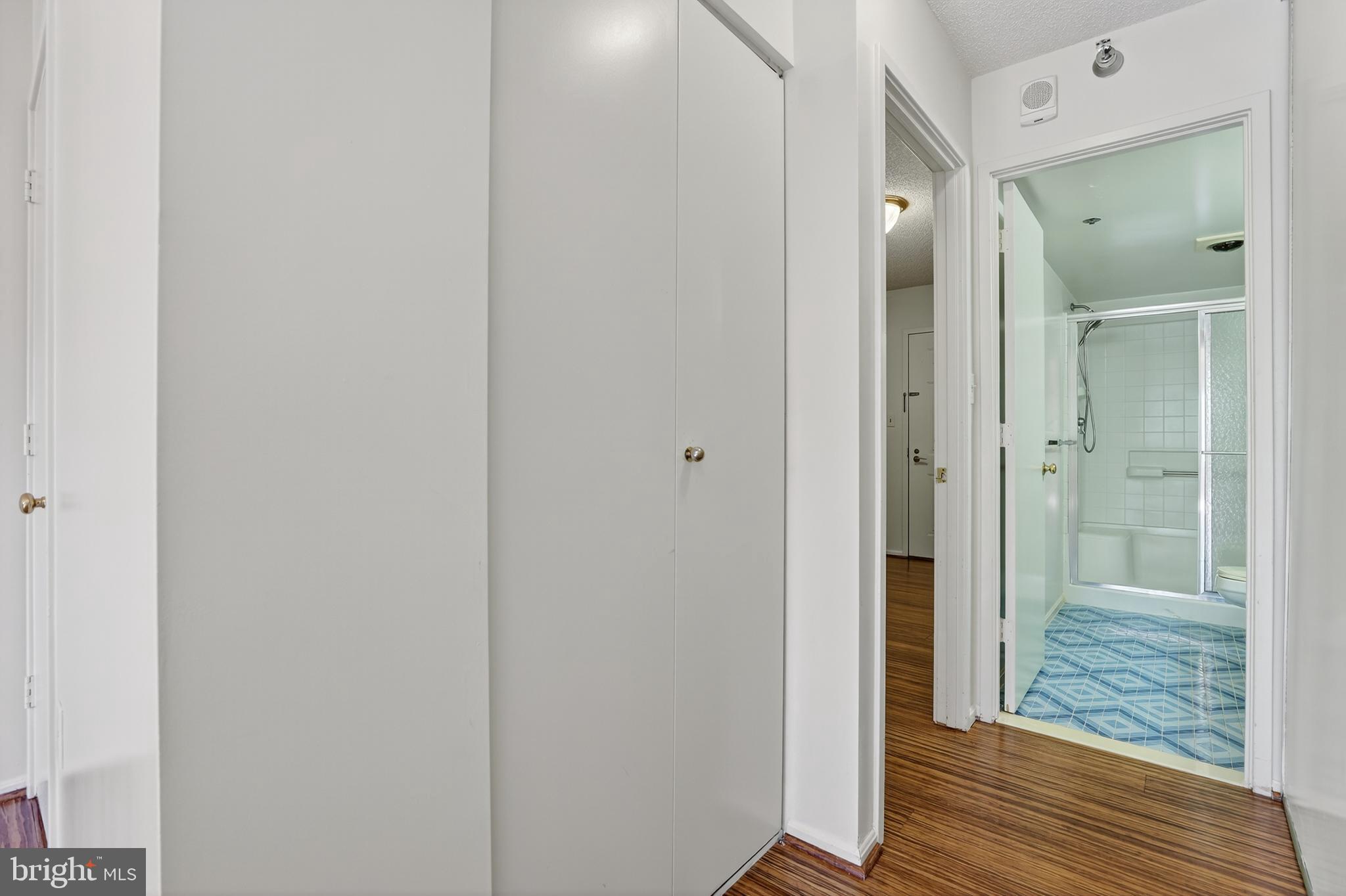 FAIRWAYS NORTH - Residential