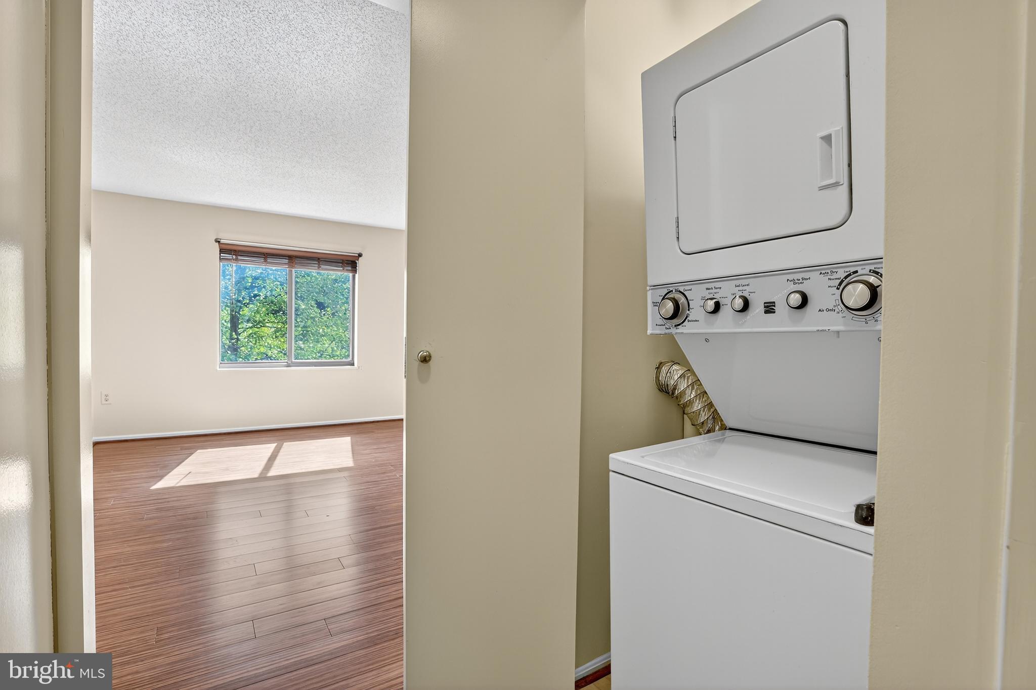 FAIRWAYS NORTH - Residential