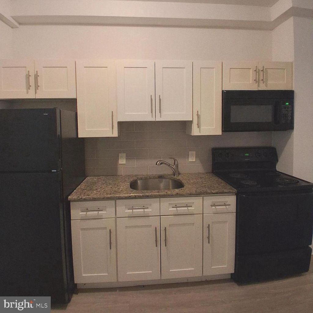 Photo of 6104 Market Street #2, PHILADELPHIA, PA 19139 (MLS # PAPH2562978)