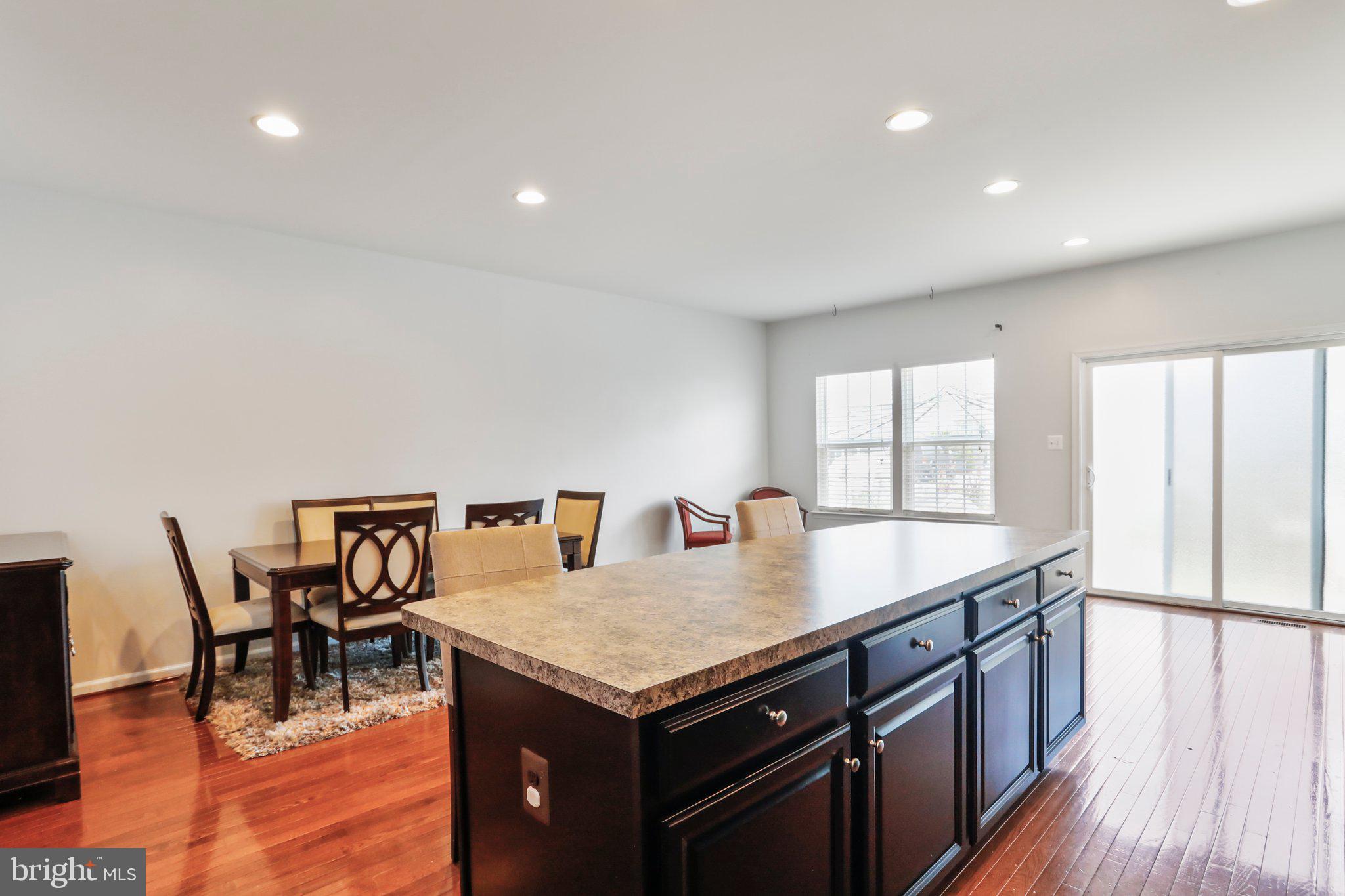 POTOMAC STATION - Residential