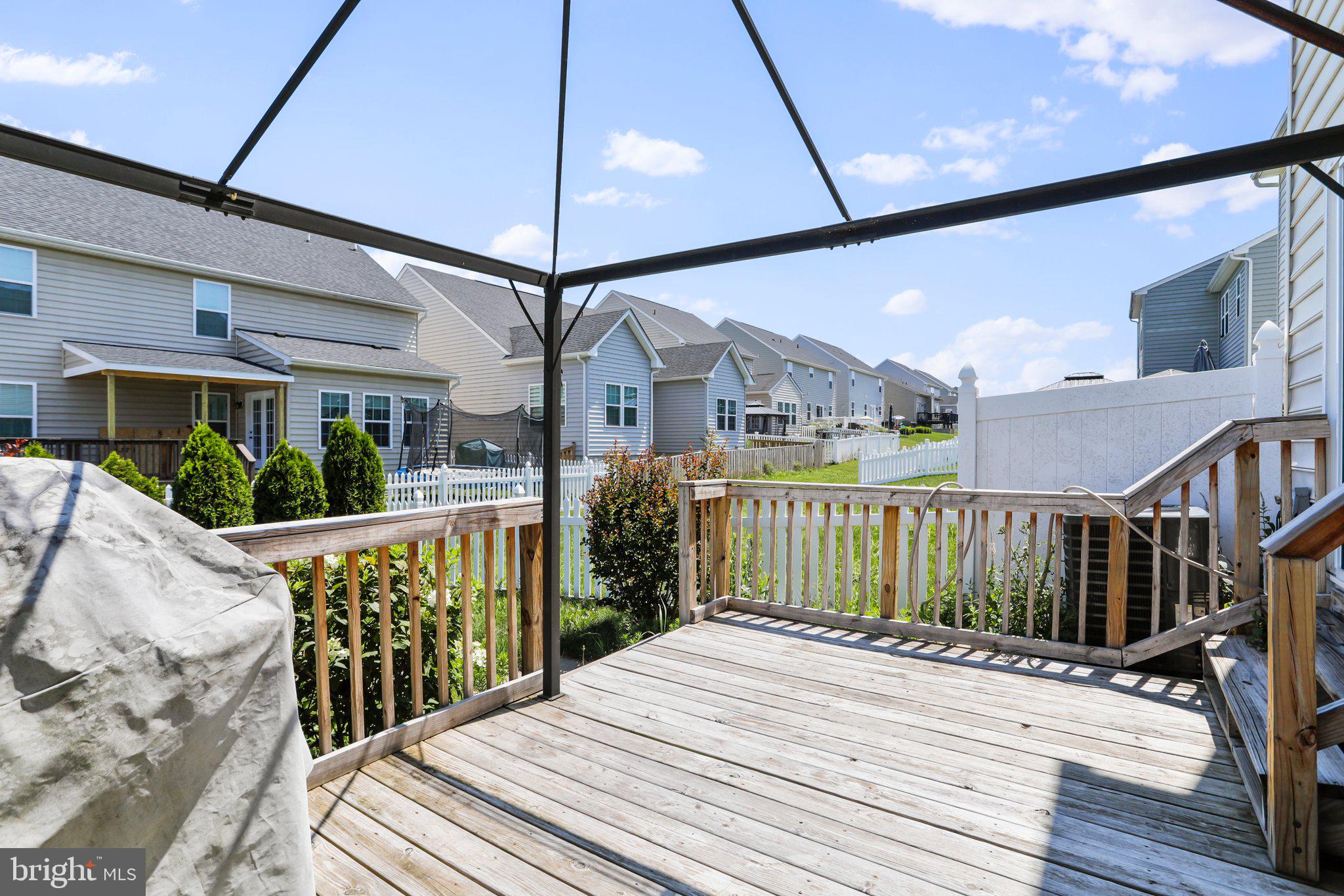 POTOMAC STATION - Residential