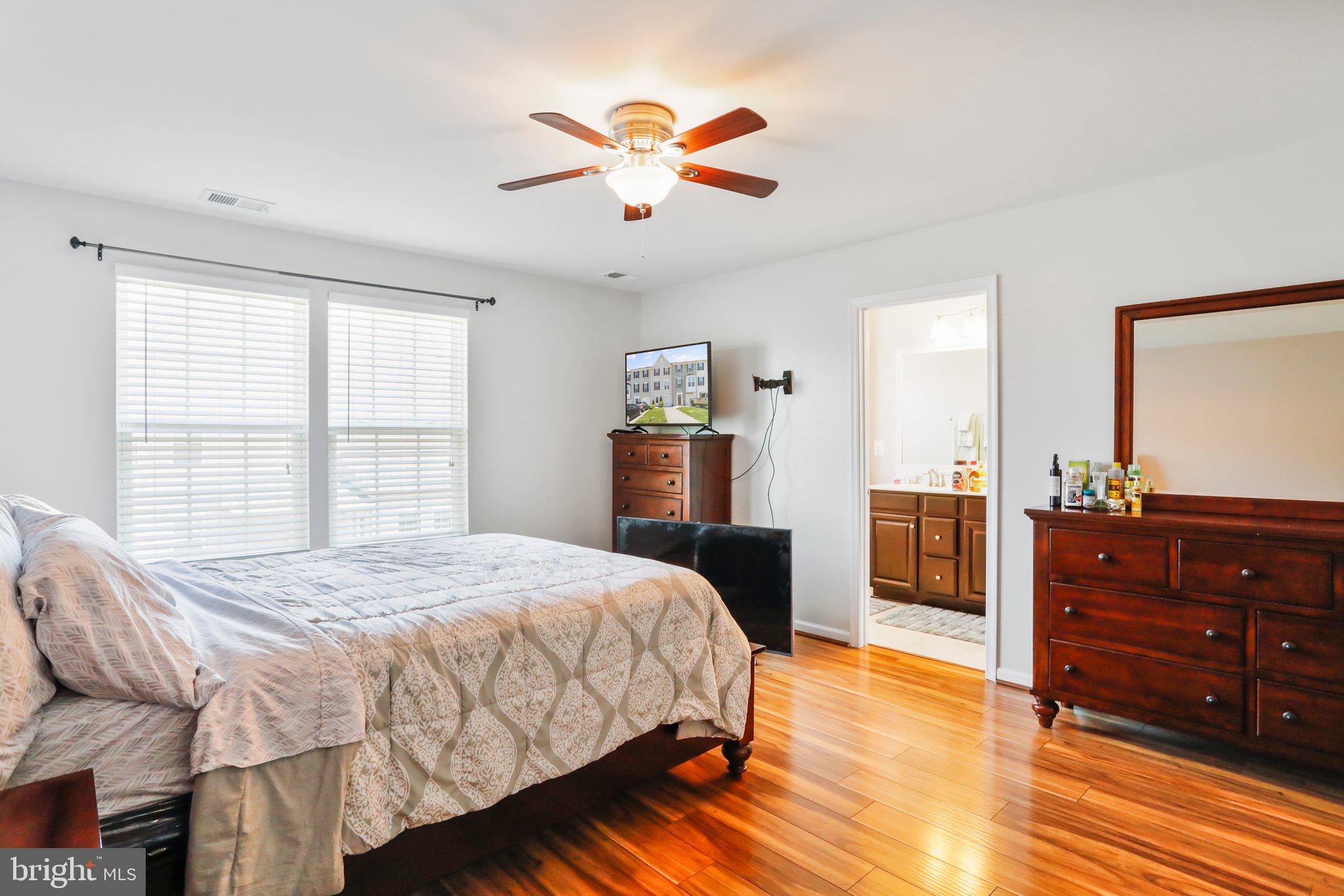 POTOMAC STATION - Residential