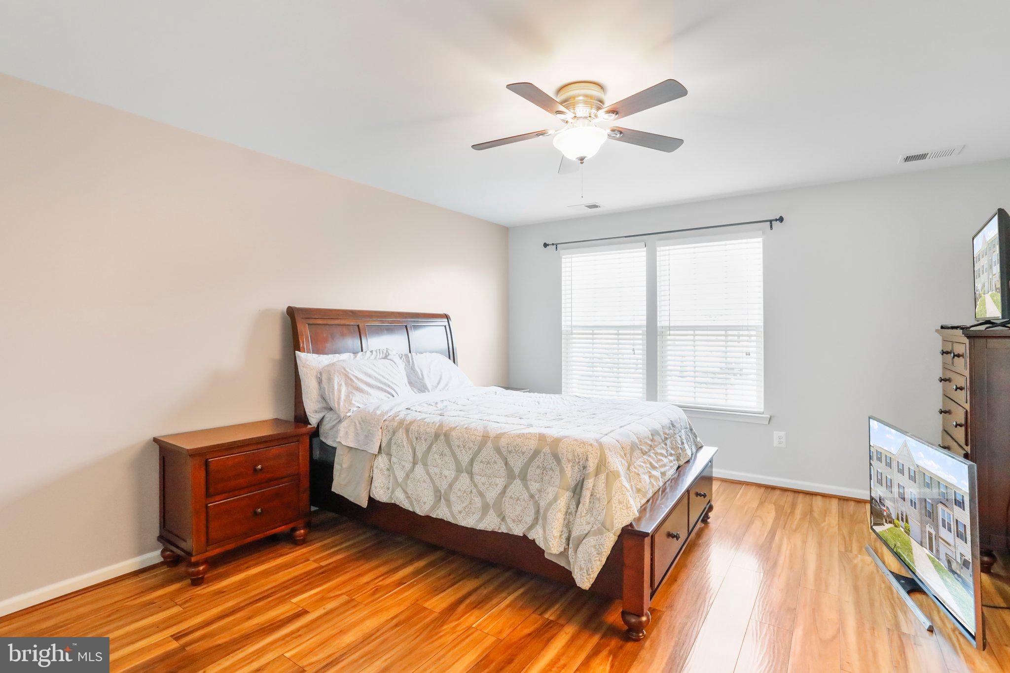 POTOMAC STATION - Residential