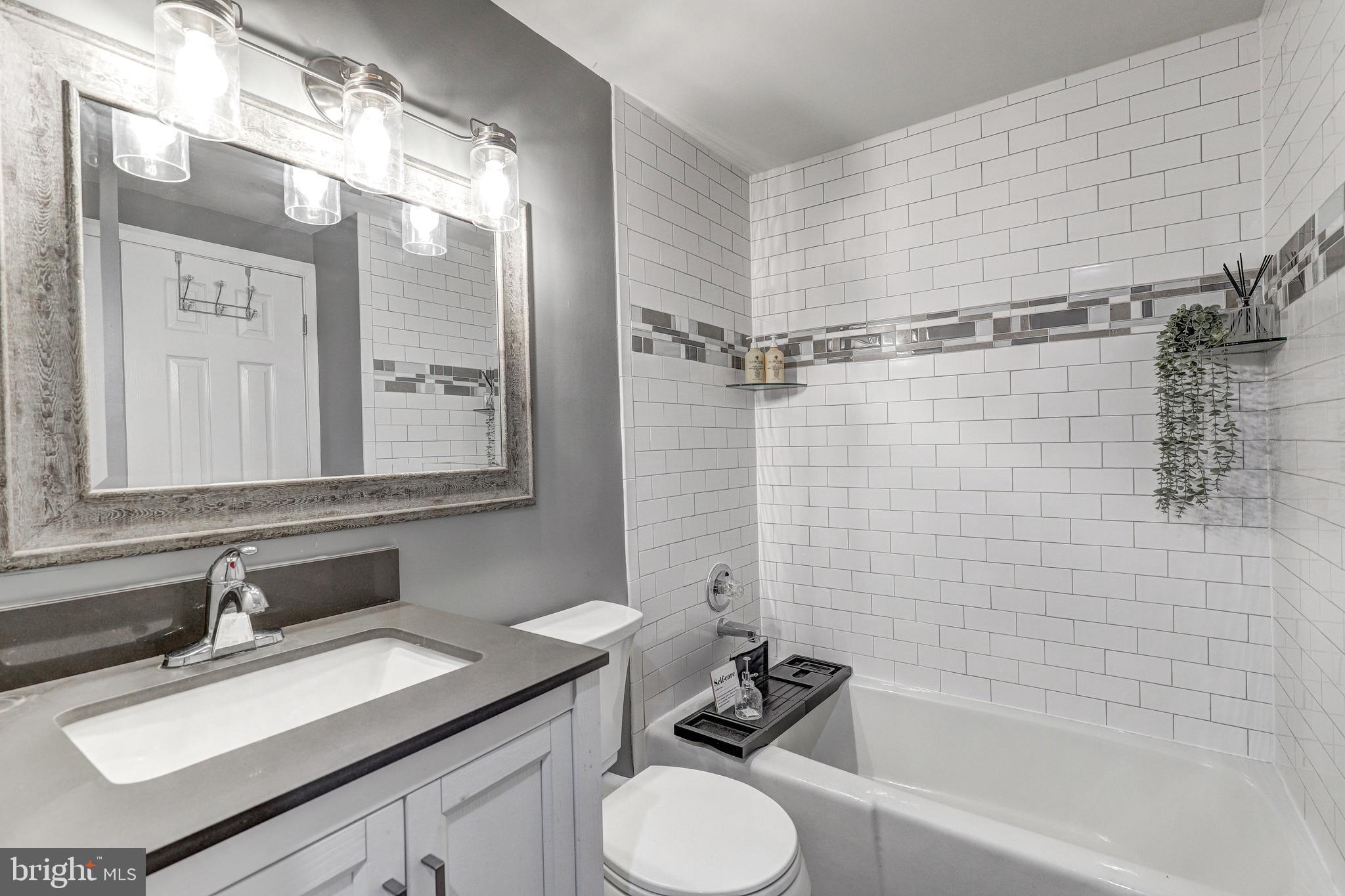 UPPER PARK HEIGHTS - Residential