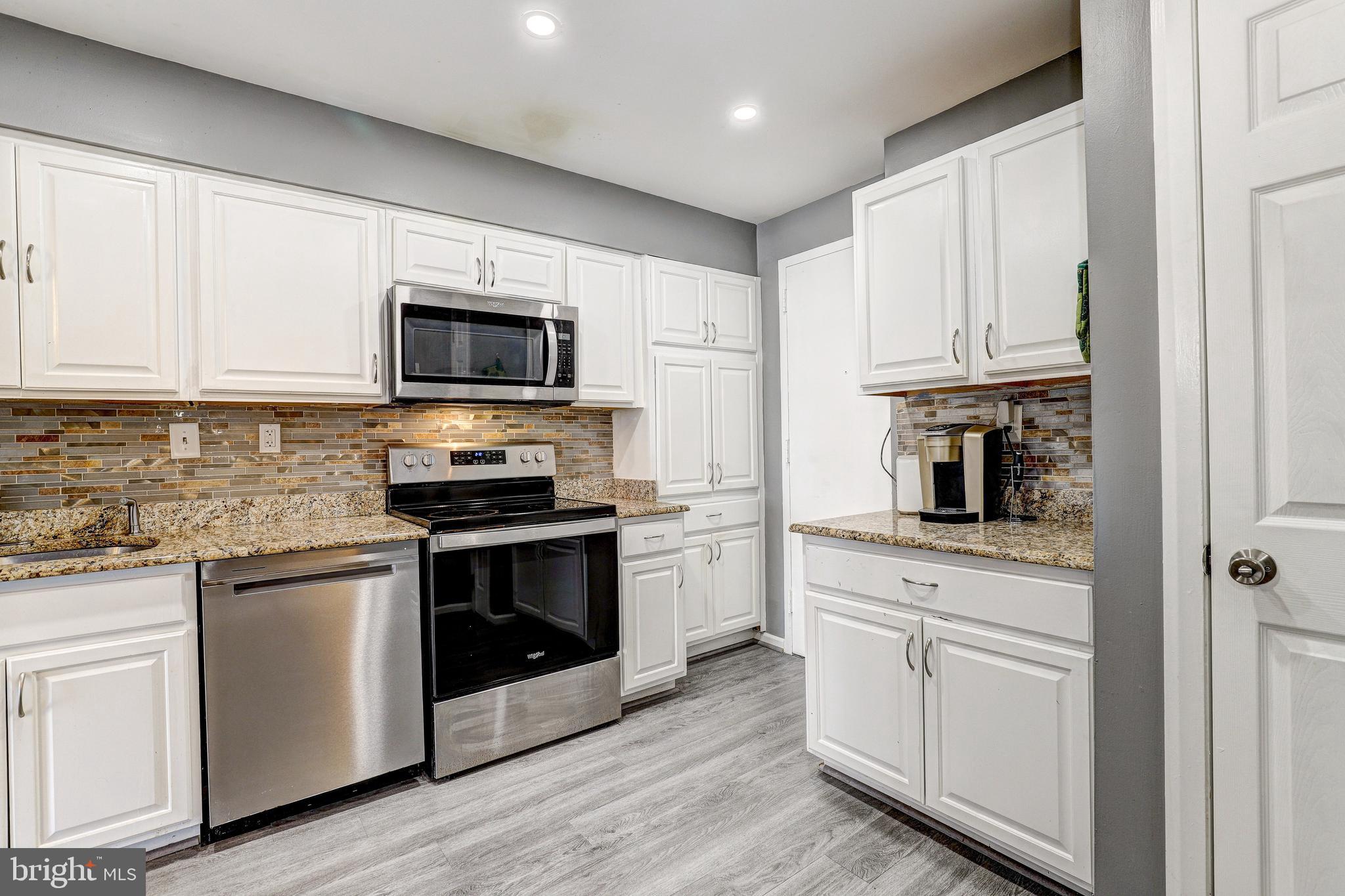 3601 CLARKS LANE 502