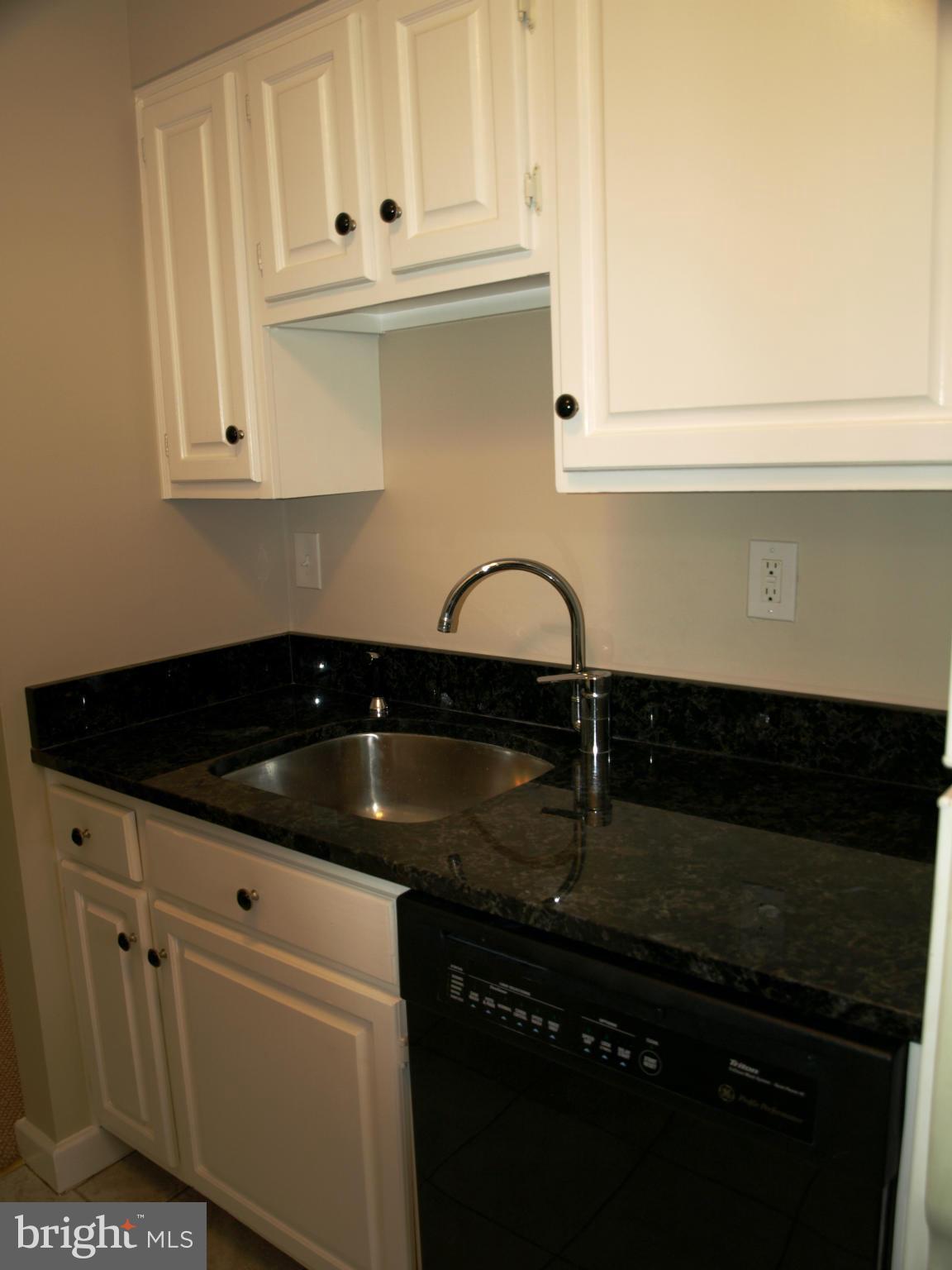 PARK GLEN - Residential Lease