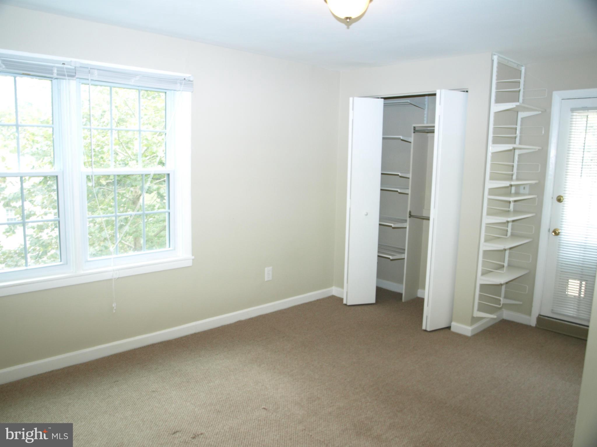 PARK GLEN - Residential Lease