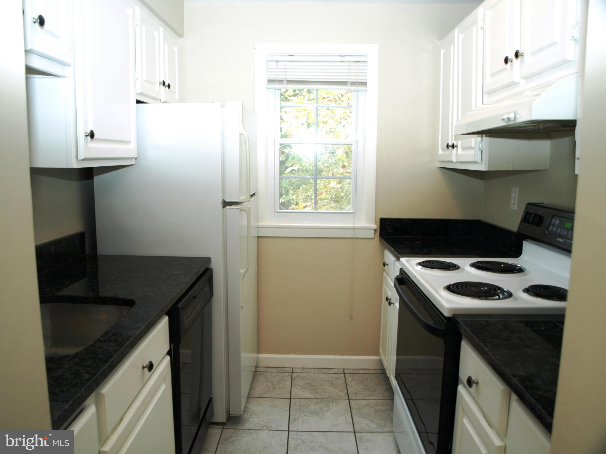 PARK GLEN - Residential Lease