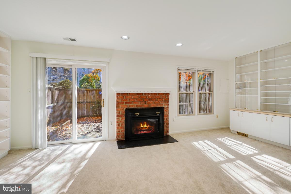 SEMINARY PARK - Residential