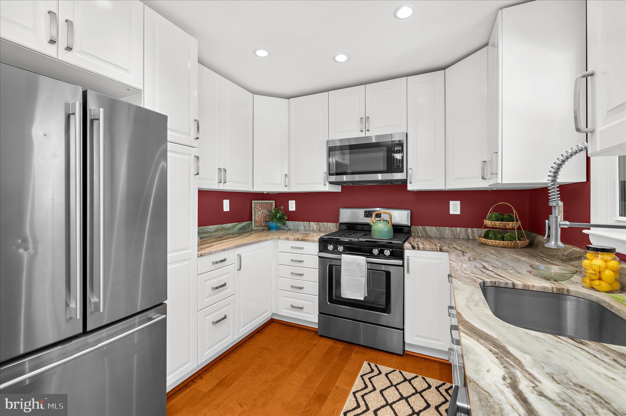 COLONY HILLS - Residential