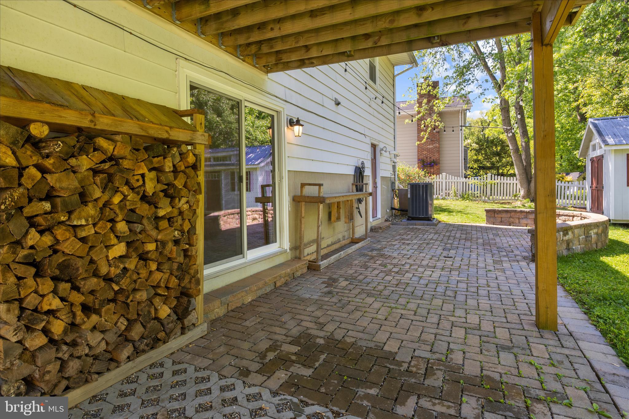 COLONY HILLS - Residential