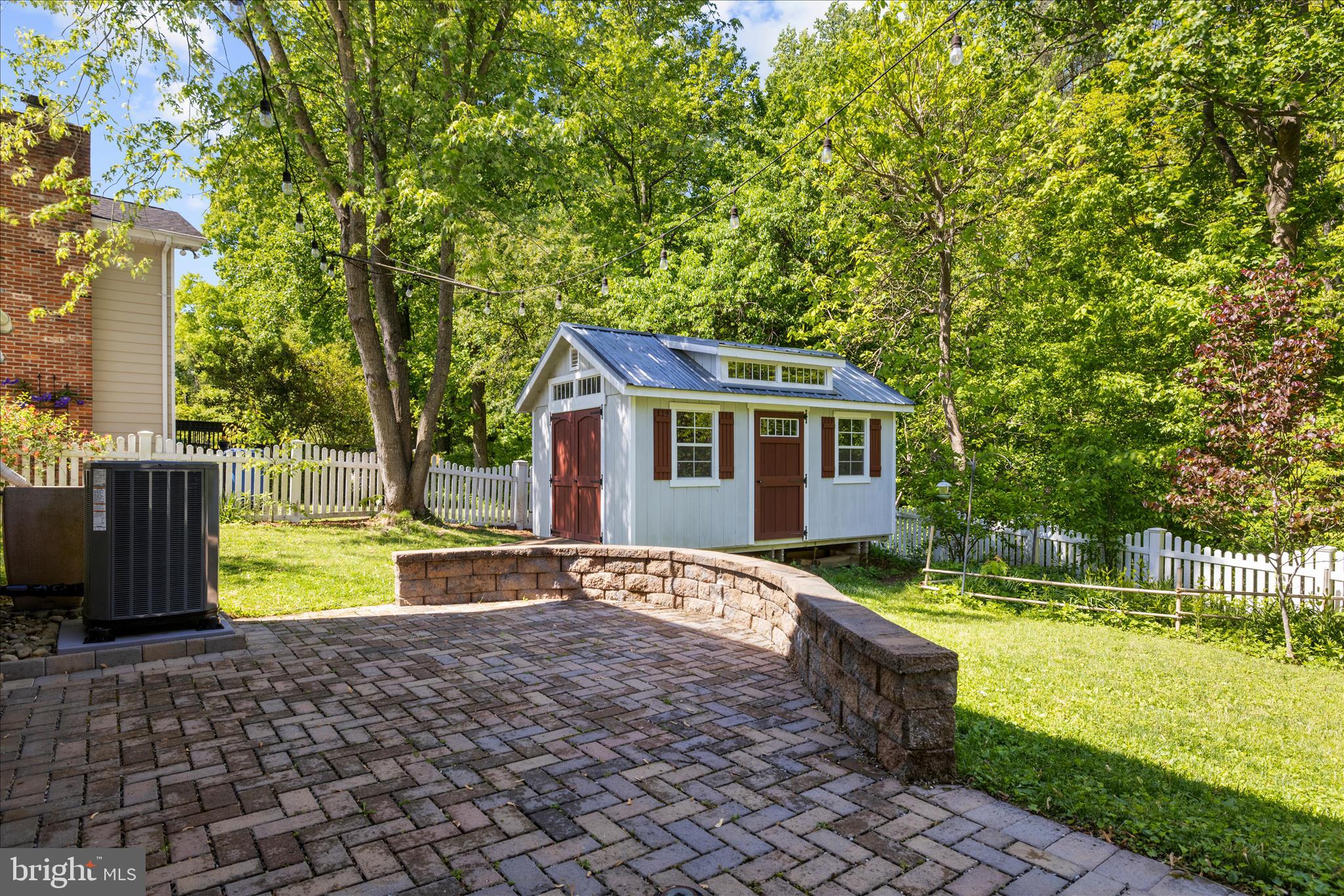 COLONY HILLS - Residential