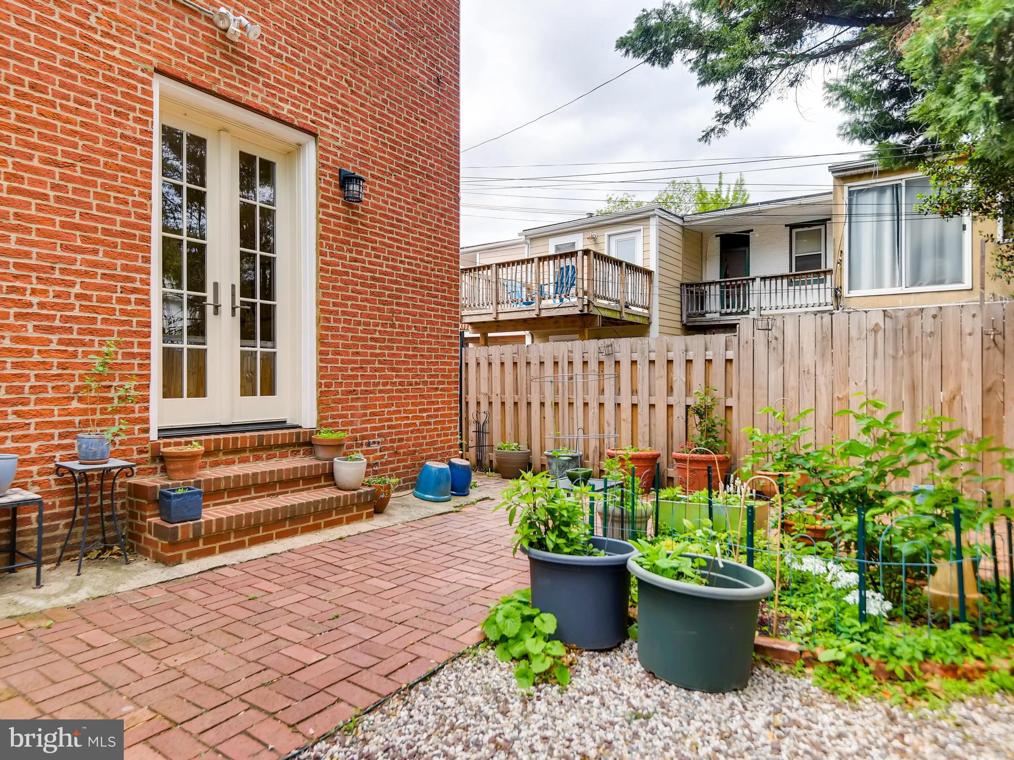 FEDERAL HILL HISTORIC DISTRICT - Residential