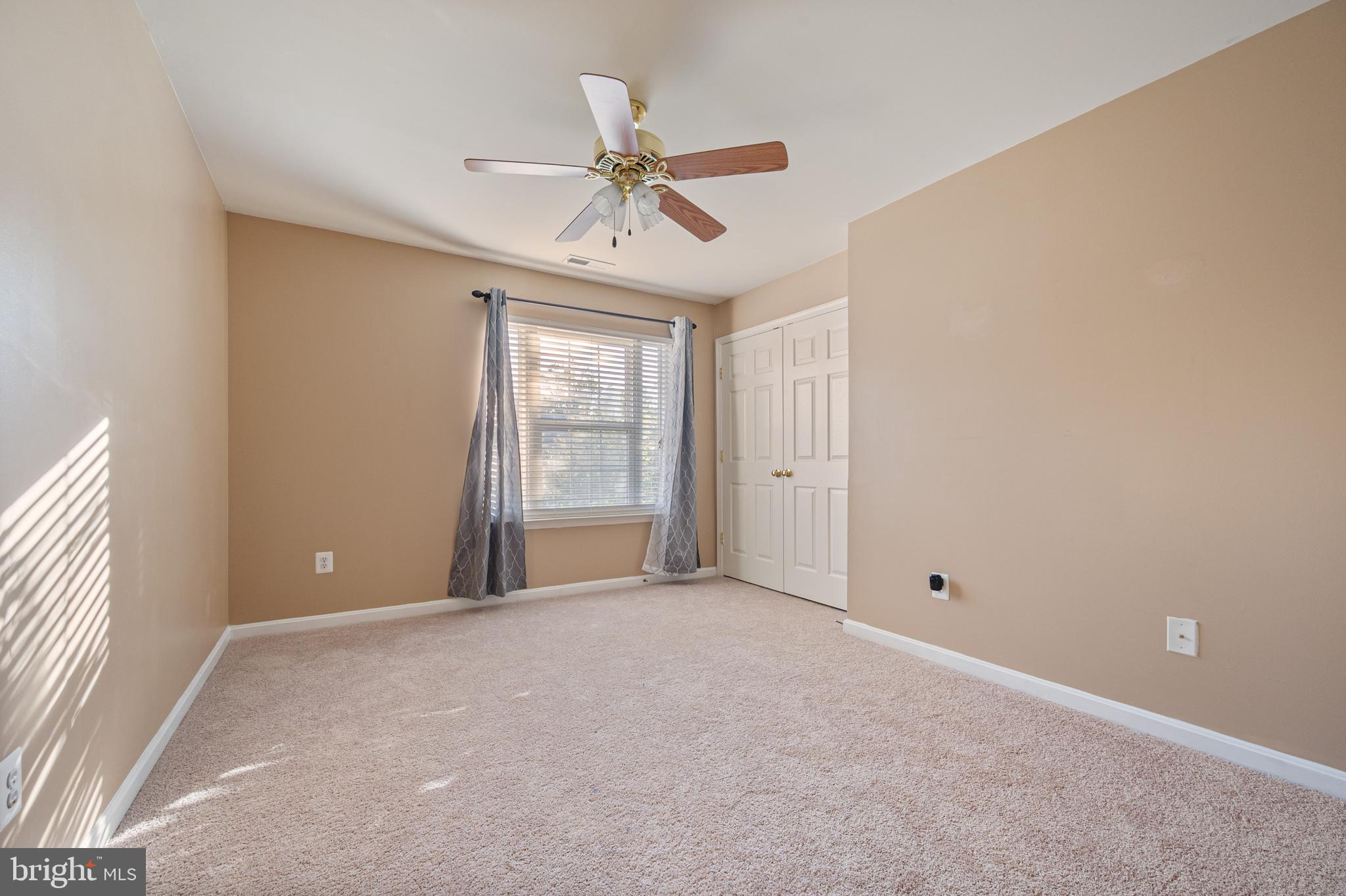 NORTH POINTE SUB - Residential