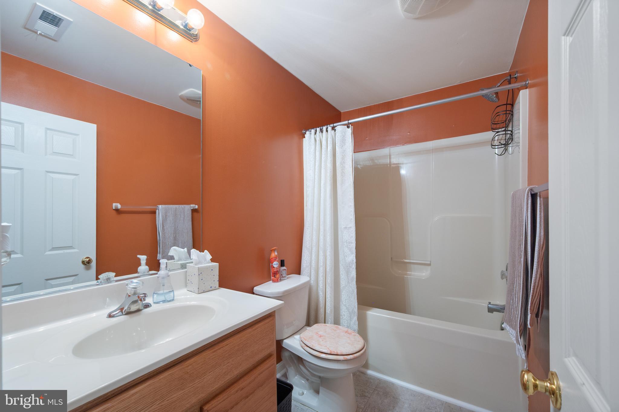 NORTH POINTE SUB - Residential