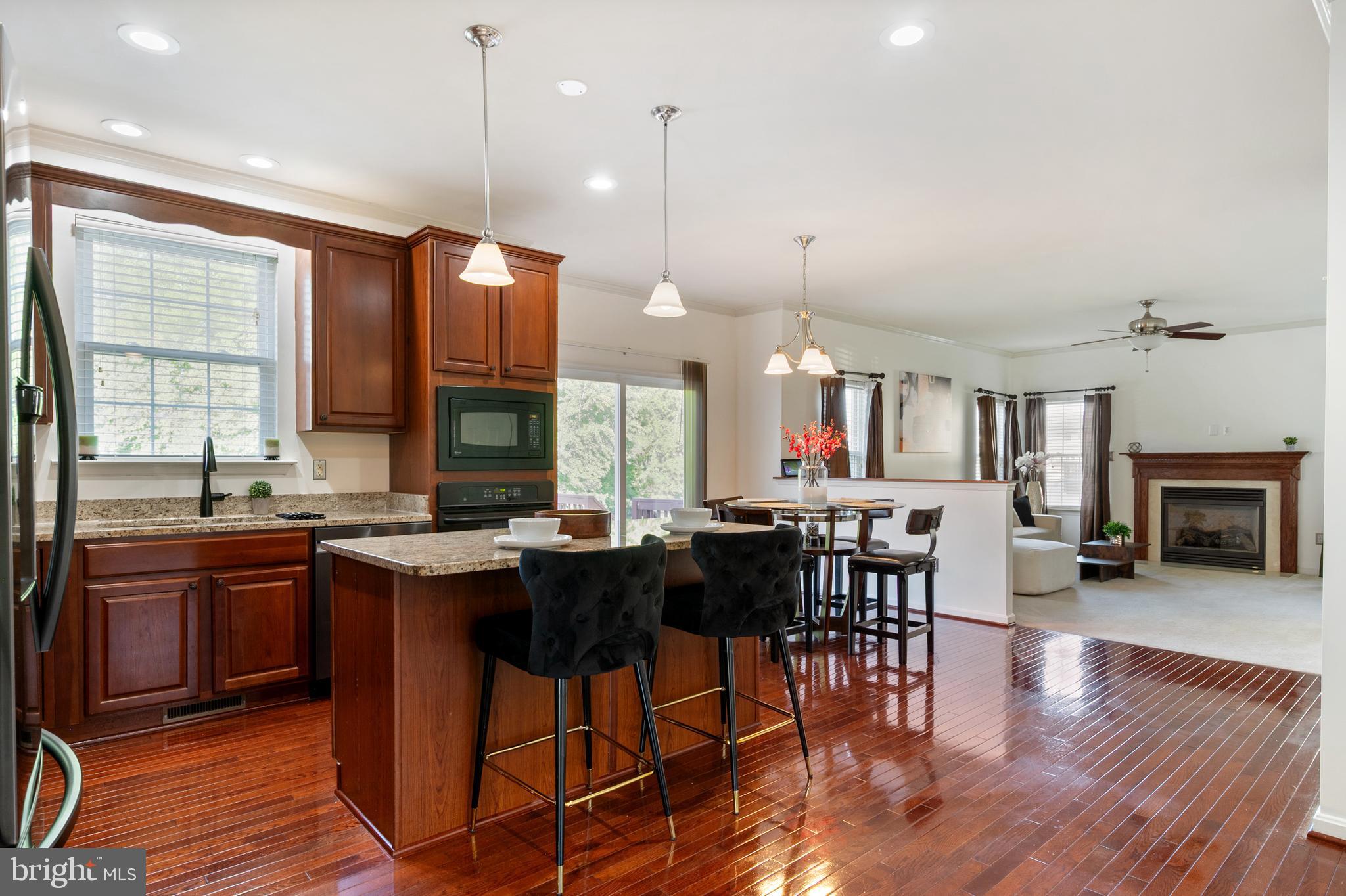 NORTH POINTE SUB - Residential