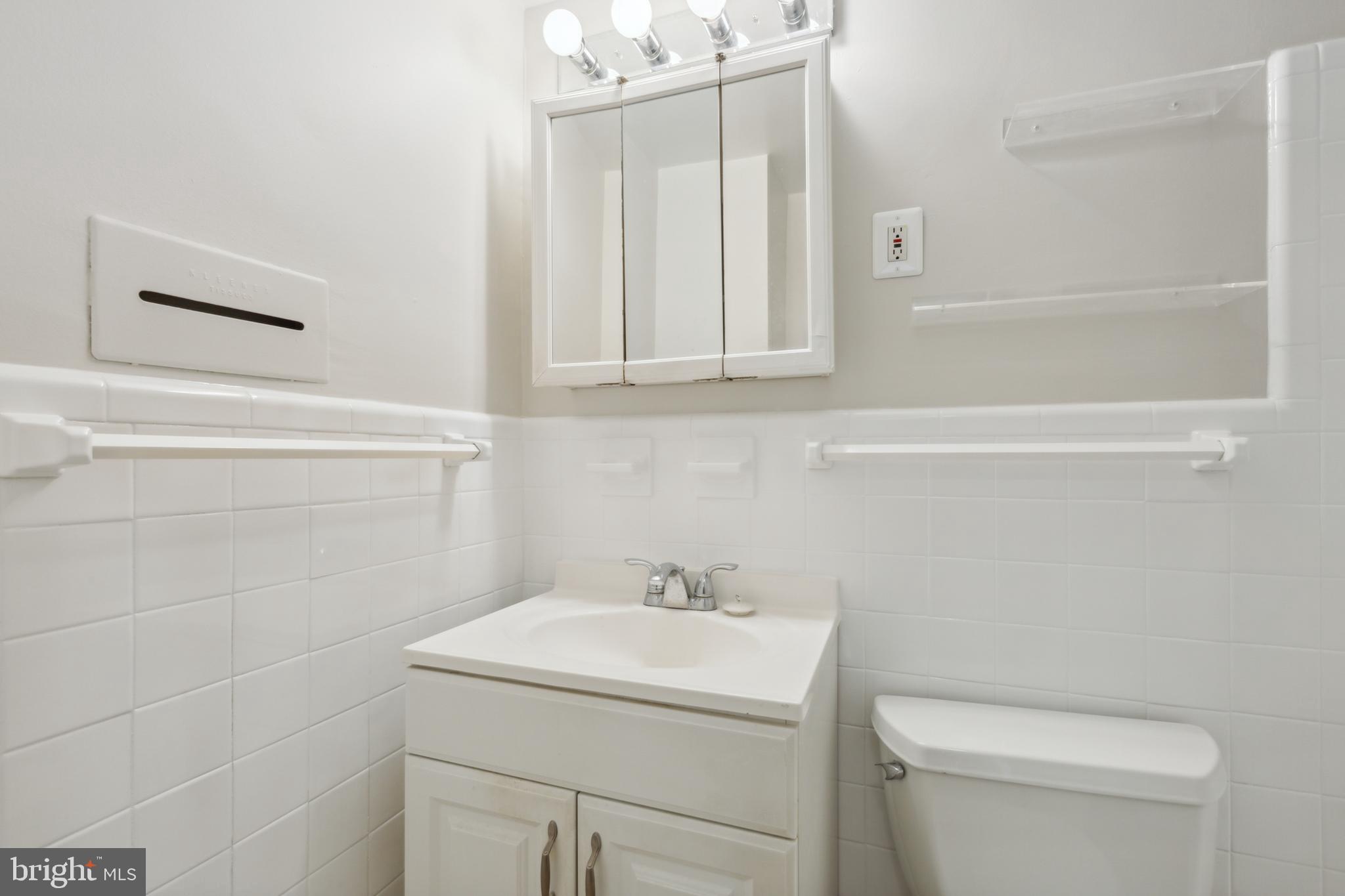 GROSVENOR PARK - Residential Lease