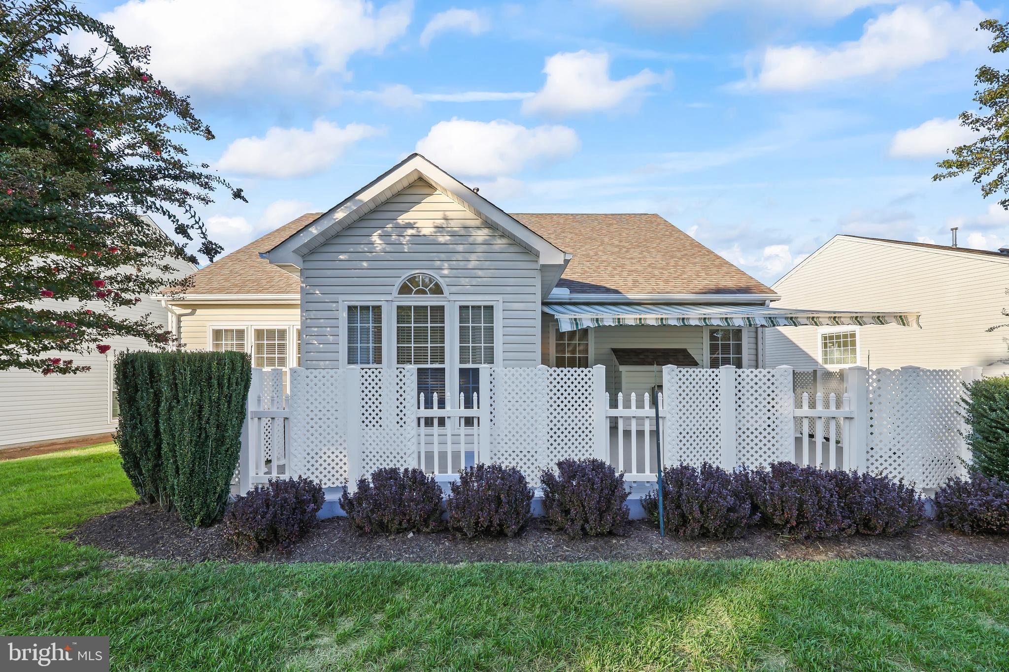 RIVER RIDGE - Residential