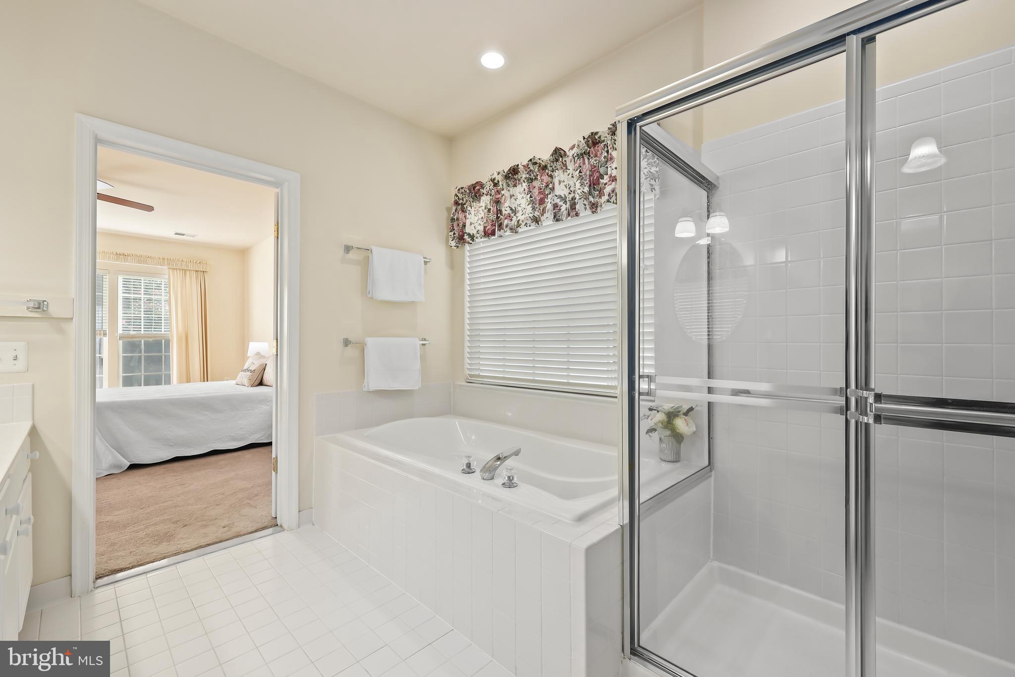 RIVER RIDGE - Residential