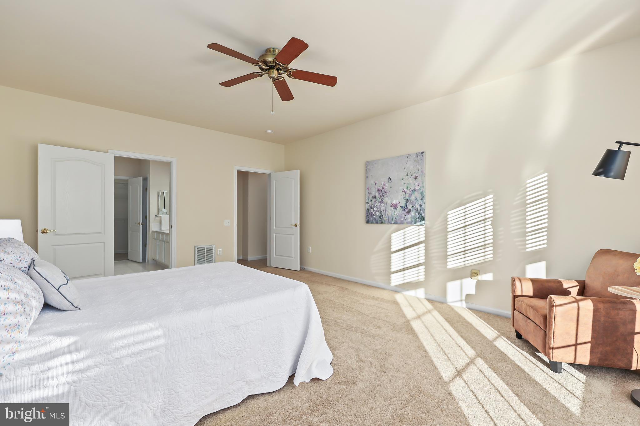 RIVER RIDGE - Residential