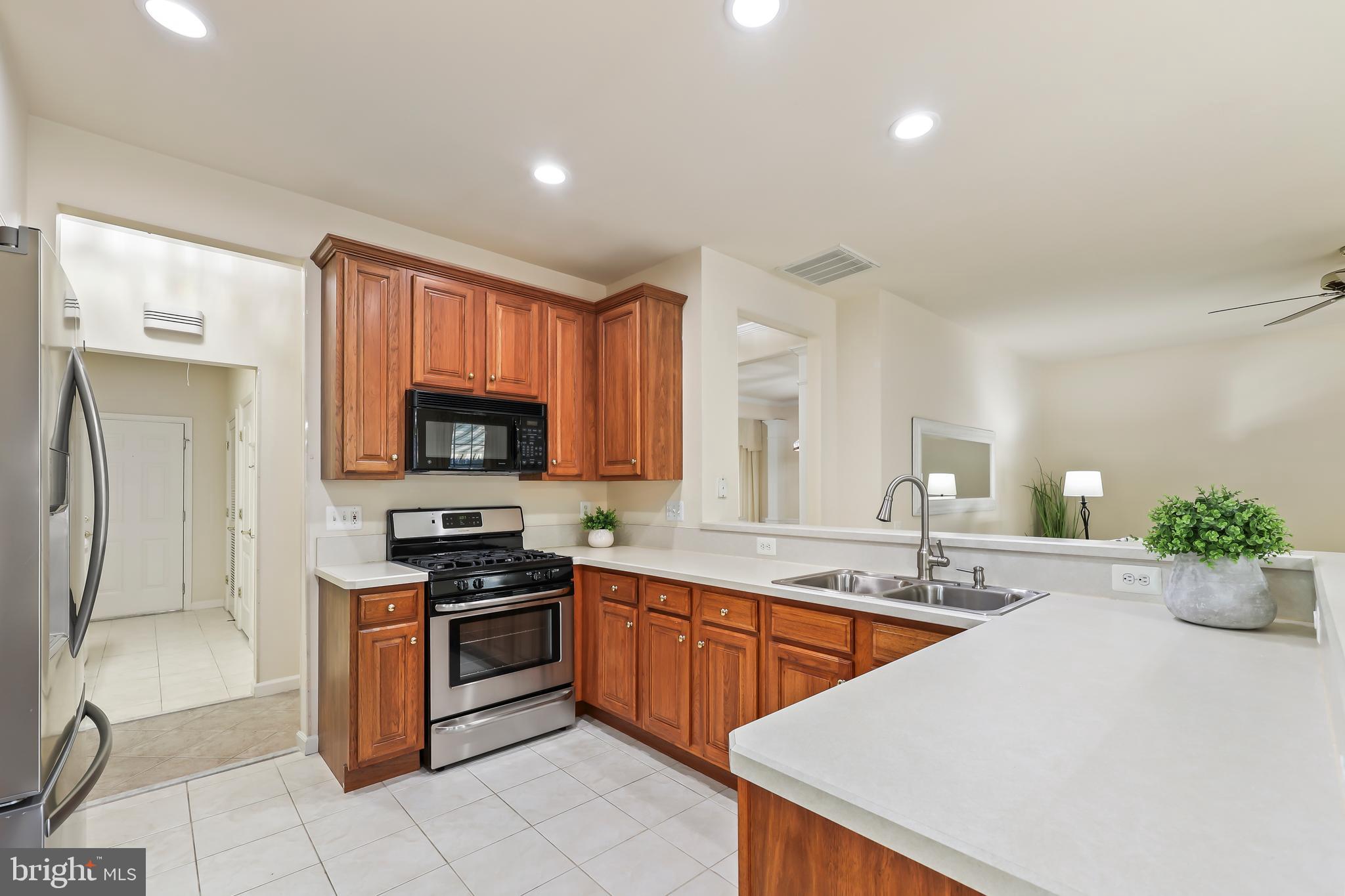 RIVER RIDGE - Residential