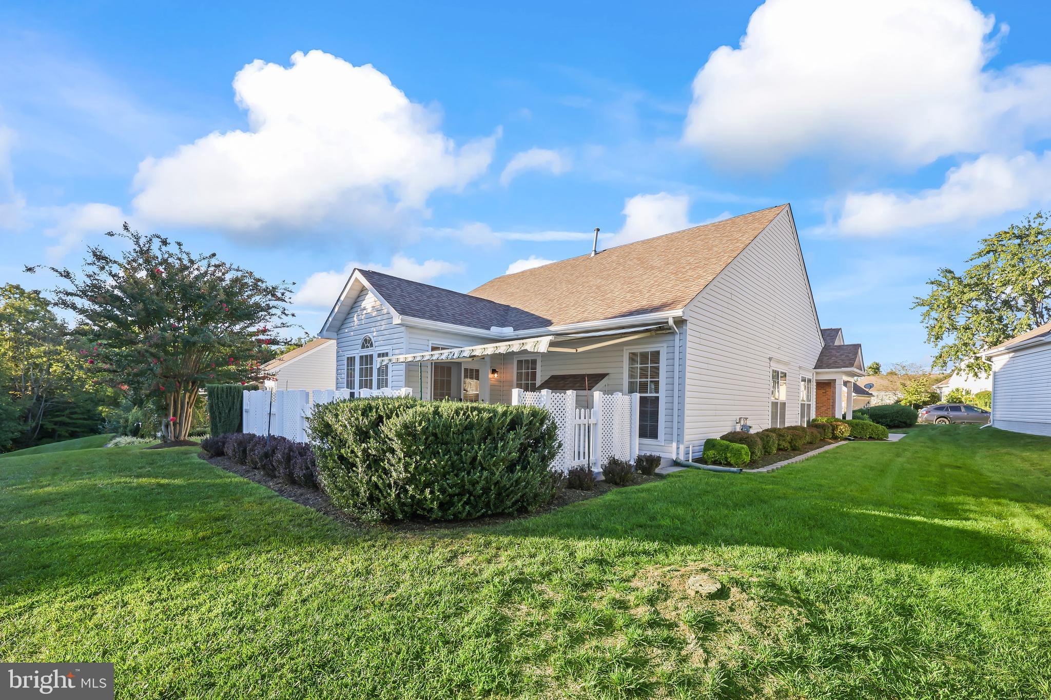 RIVER RIDGE - Residential