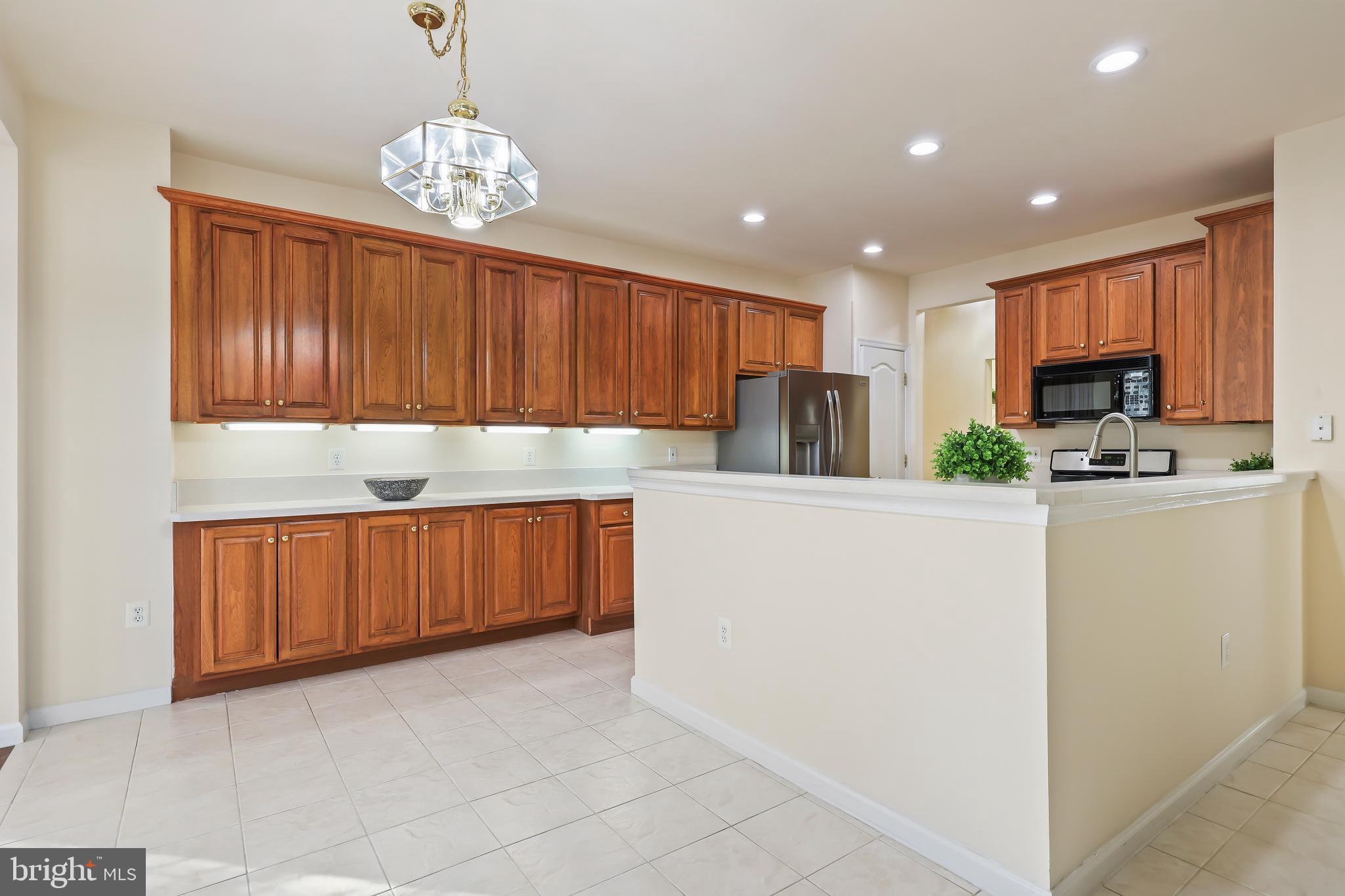 RIVER RIDGE - Residential