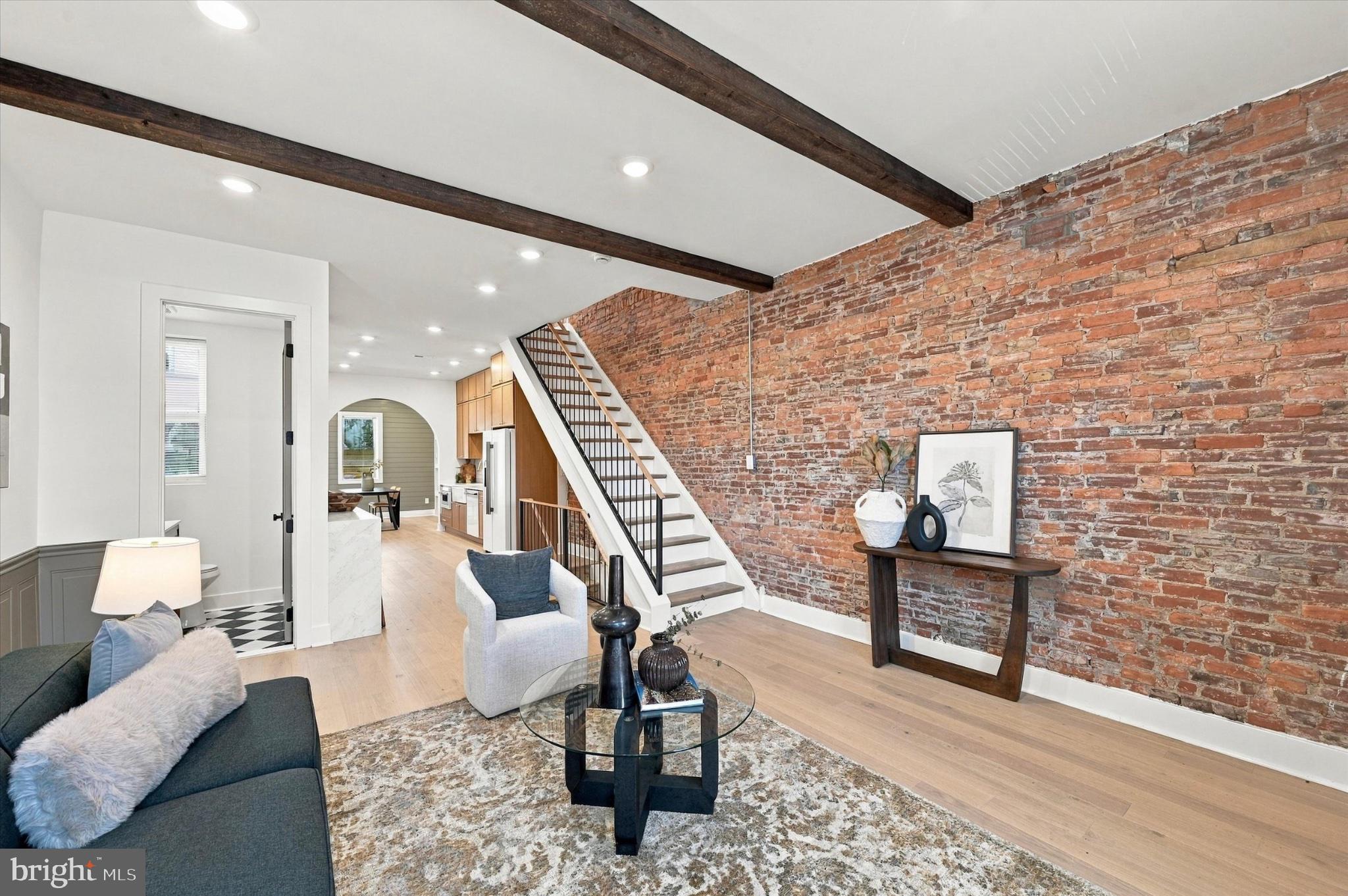 1520 S 8TH STREET