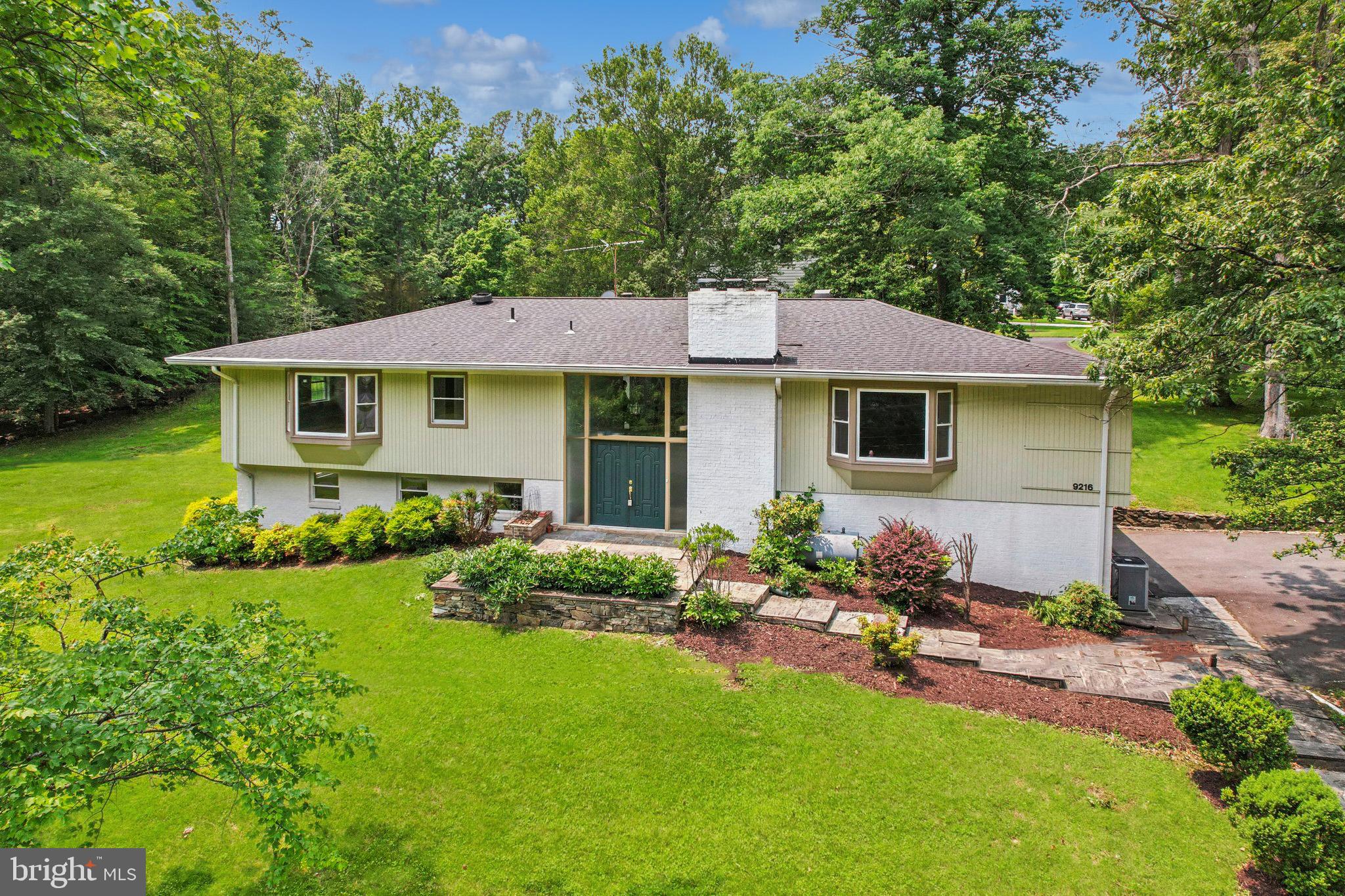 POTOMAC OUTSIDE - Residential