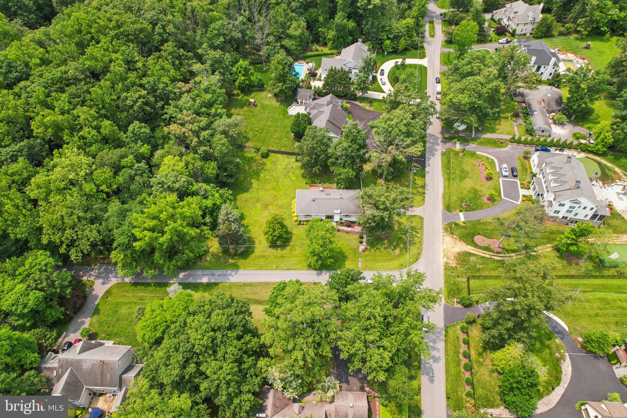 POTOMAC OUTSIDE - Residential