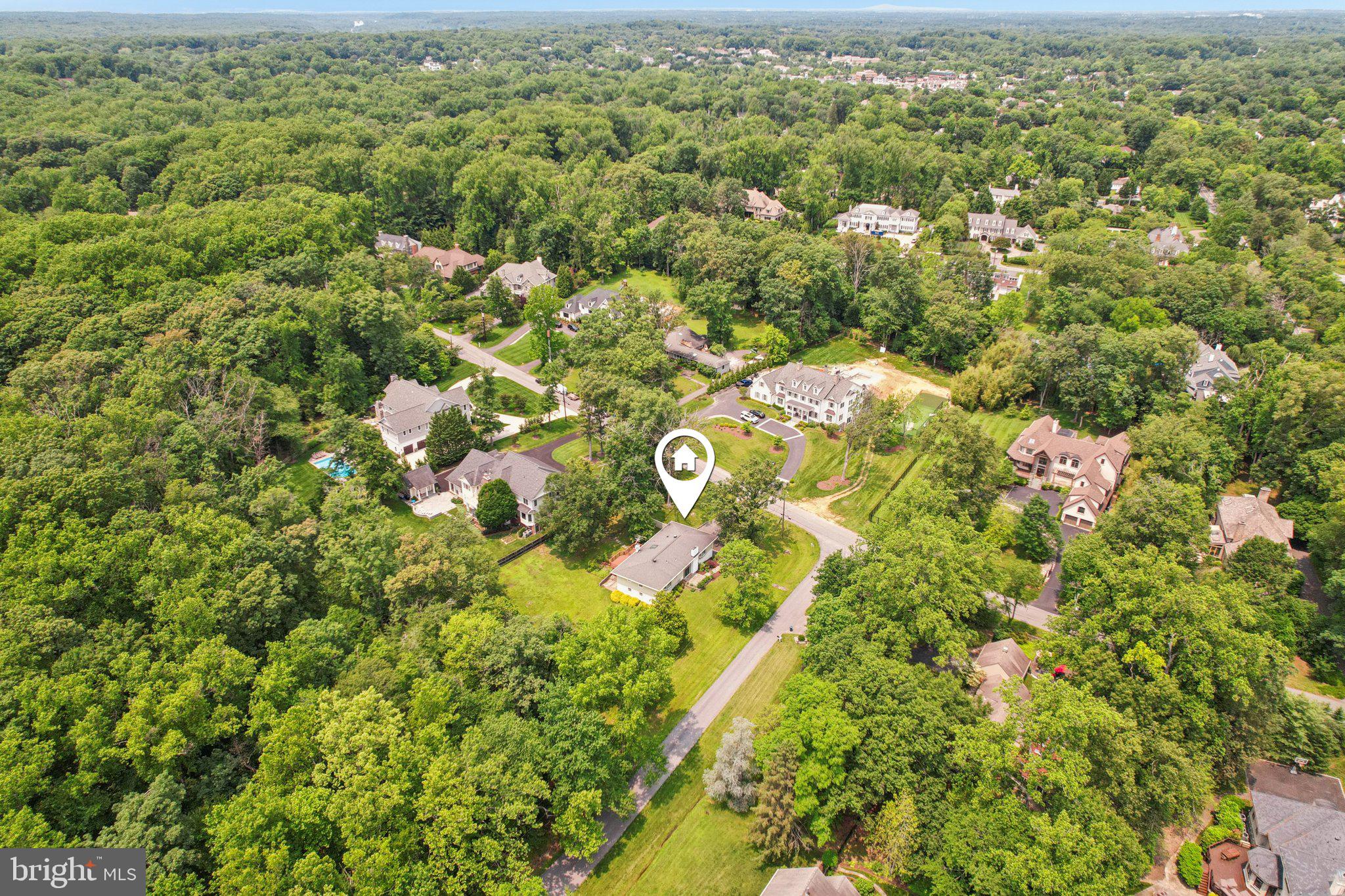 POTOMAC OUTSIDE - Residential