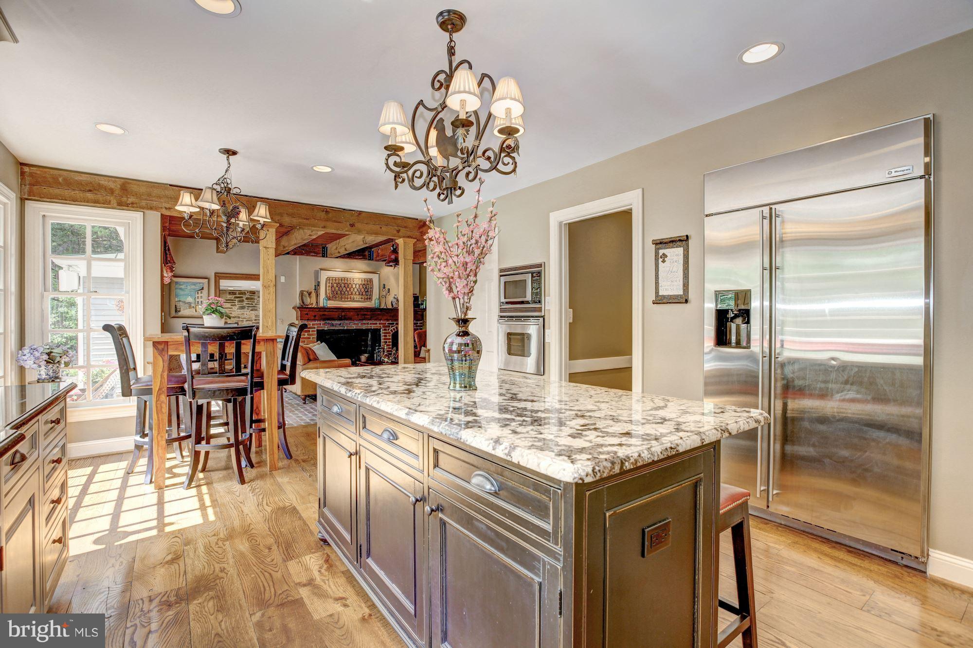 POTOMAC OUTSIDE - Residential