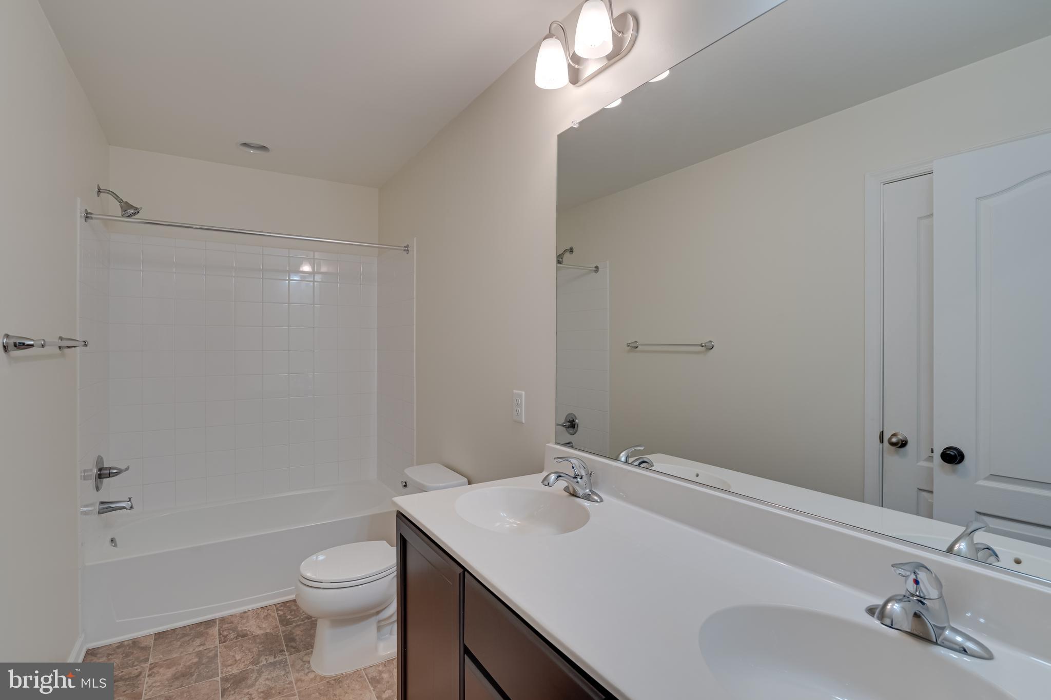 SPRINGDALE FARM - Residential