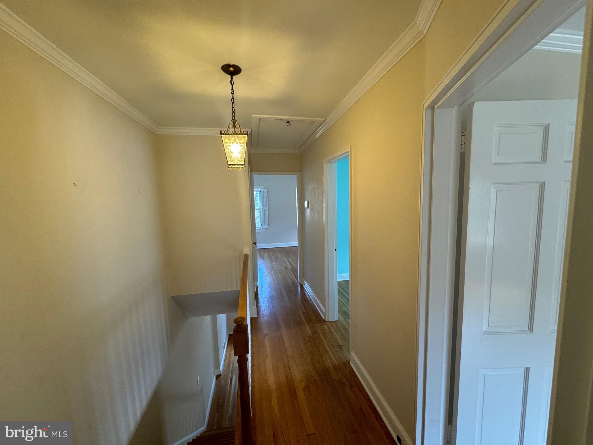 YATES GARDENS - Residential Lease