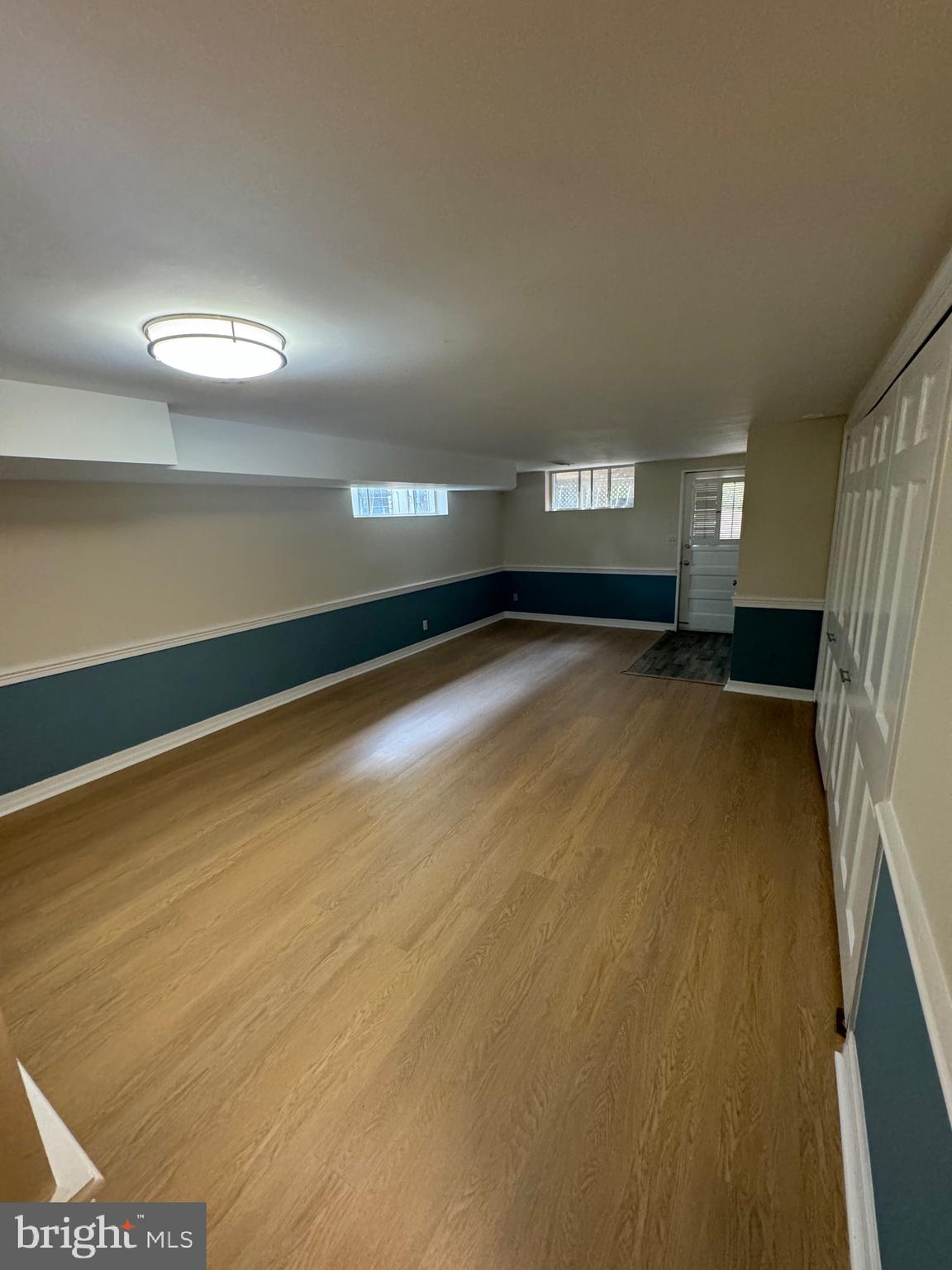 YATES GARDENS - Residential Lease