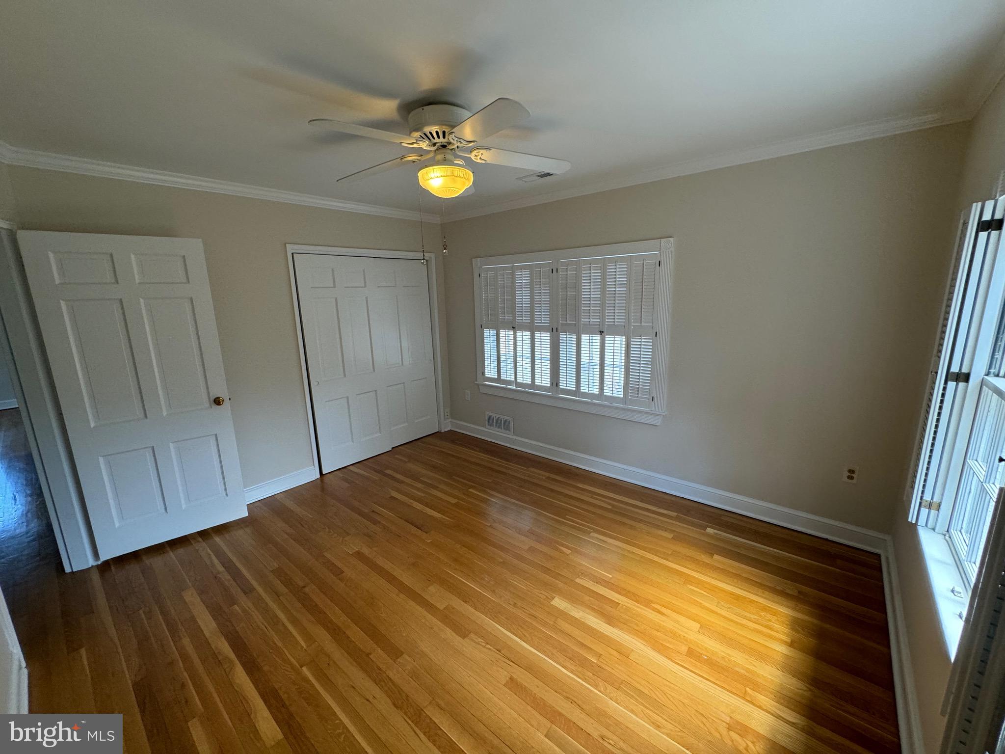 YATES GARDENS - Residential Lease