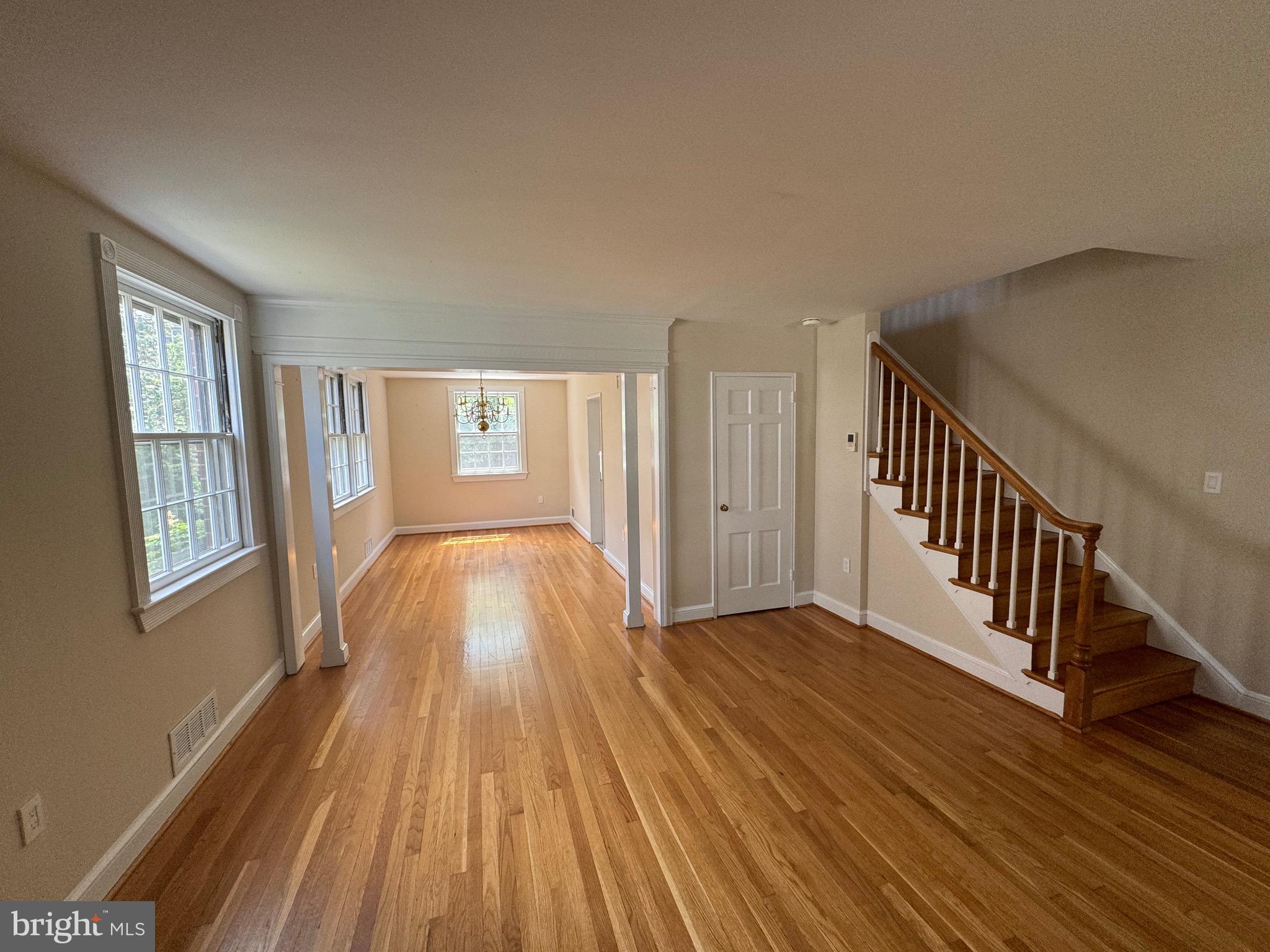 YATES GARDENS - Residential Lease