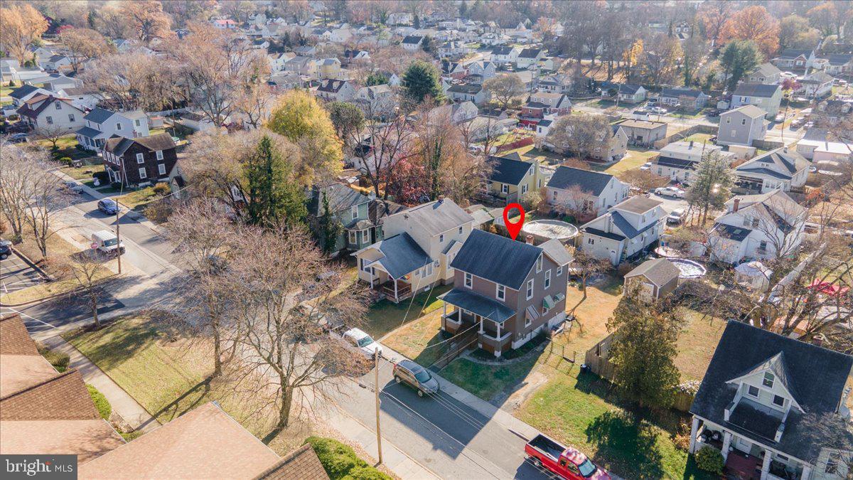 LANDSDOWNE - Residential