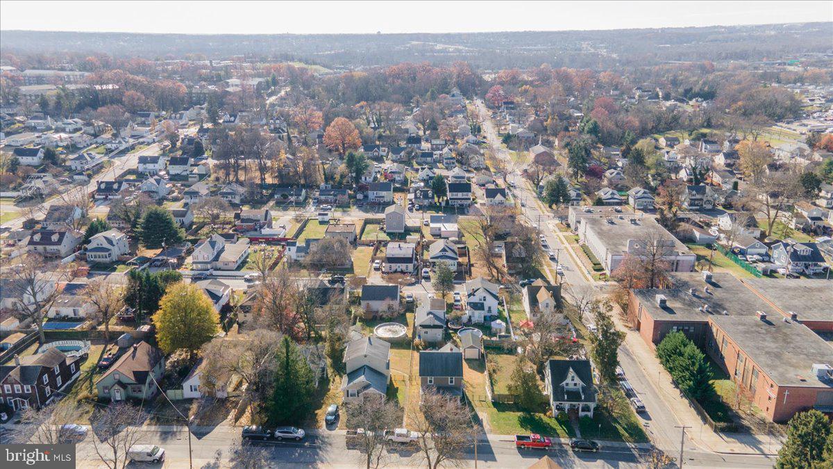 LANDSDOWNE - Residential