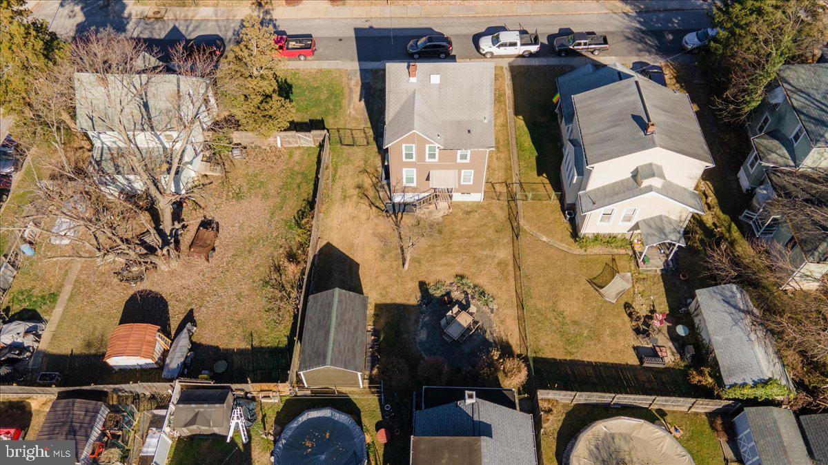 LANDSDOWNE - Residential