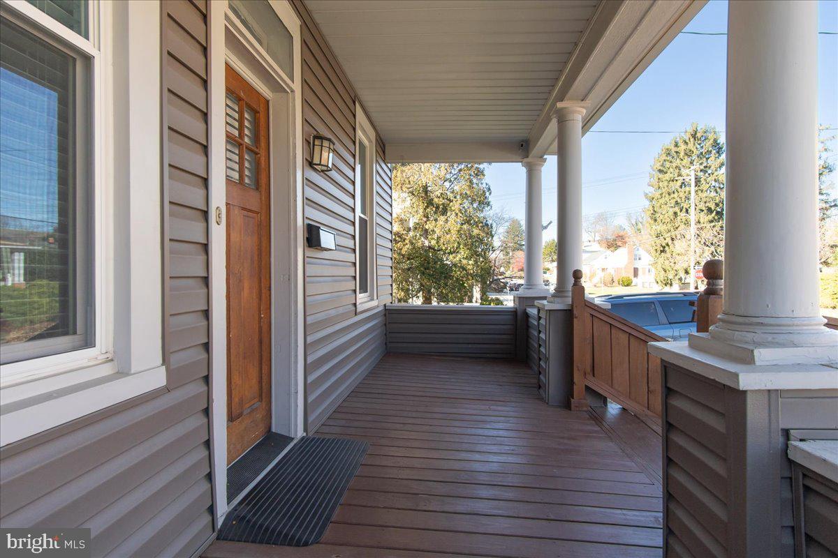 LANDSDOWNE - Residential