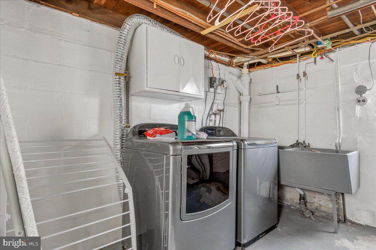 LANDSDOWNE - Residential