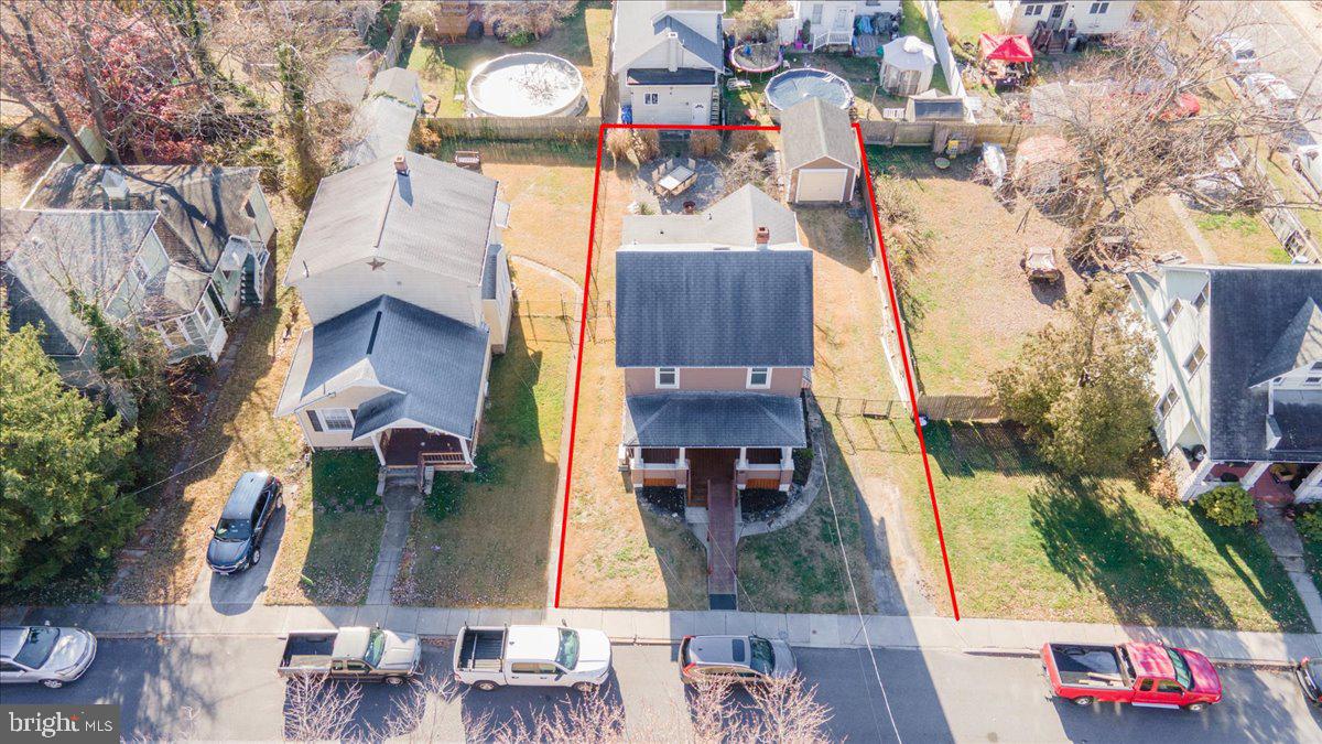 LANDSDOWNE - Residential