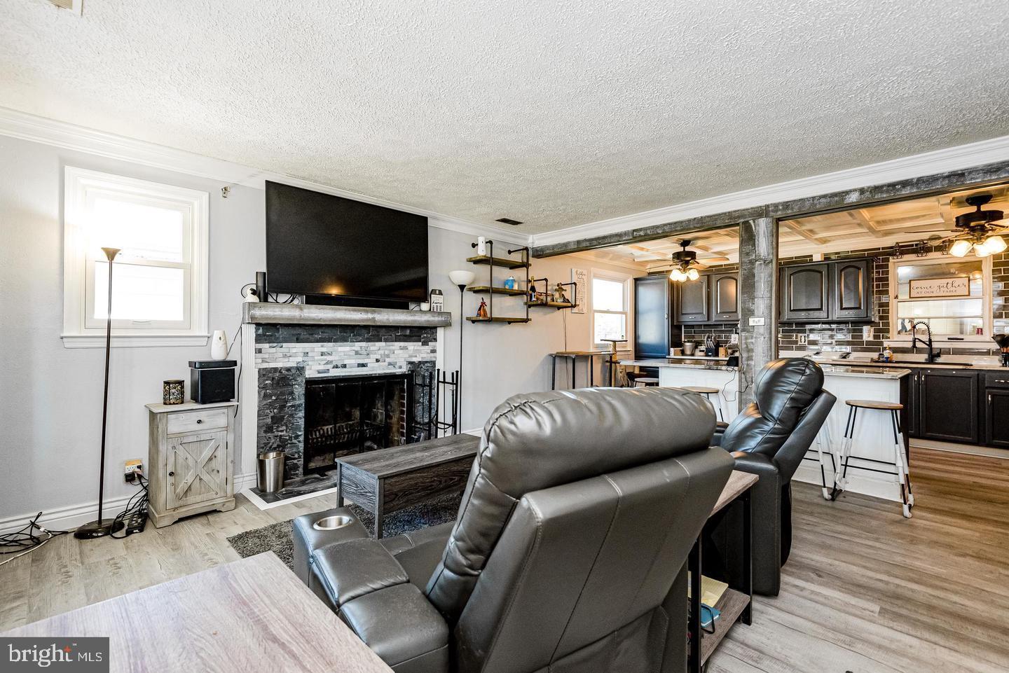 ARUNDEL HILLS - Residential Lease