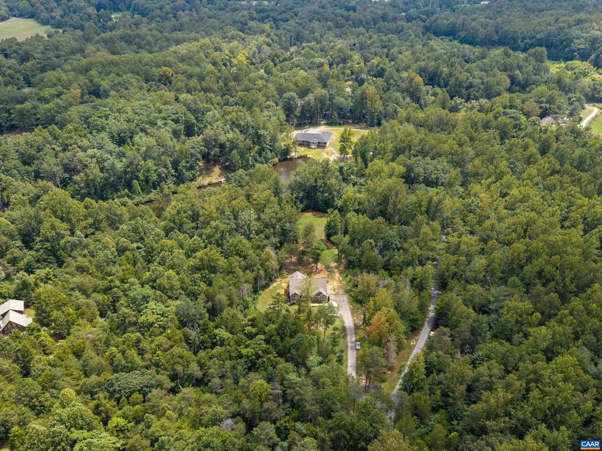 CEDAR LAKE - Residential