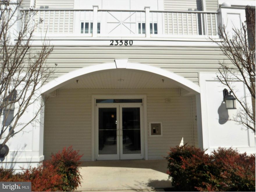 RECENT neutral paint throughout.Spacious condo with beautiful hardwood floors.Open floor plan, breakfast bar with plenty of counter space.Master bedroom features a large walk in closet and full bath with double vanity.This condo comes with a BONUS,Garage space #22.Visit nearby Solomon's Island for some great restaurants and entertainment. Home Warranty included. Movie theater and shopping nearby