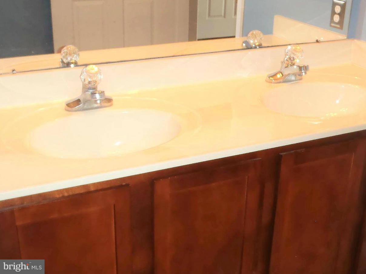 RESIDENCES AT WILDEWOOD - Residential